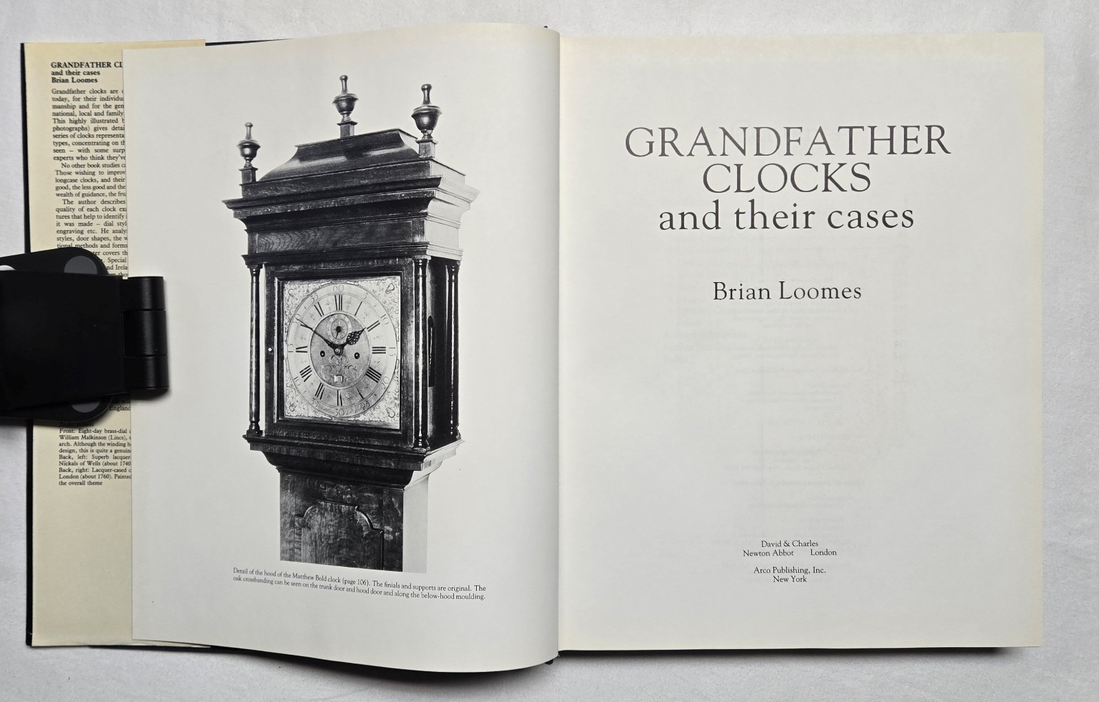 Grandfather Clocks and their cases by Brian Loomes (1985) Hardcover