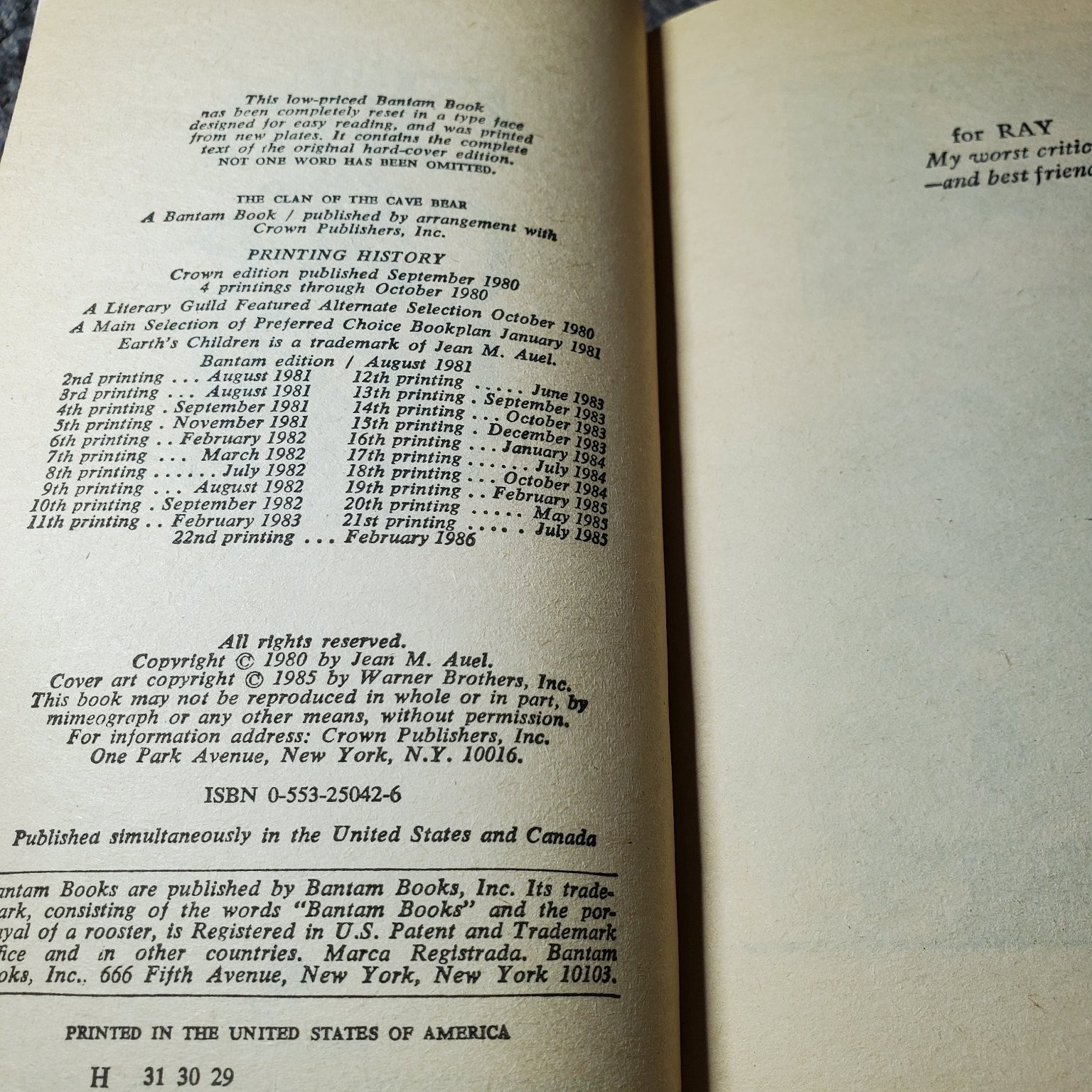 The Clan of the Cave Bear Jean M. Auel 1983 Earth’s Children Prehistoric Bantam