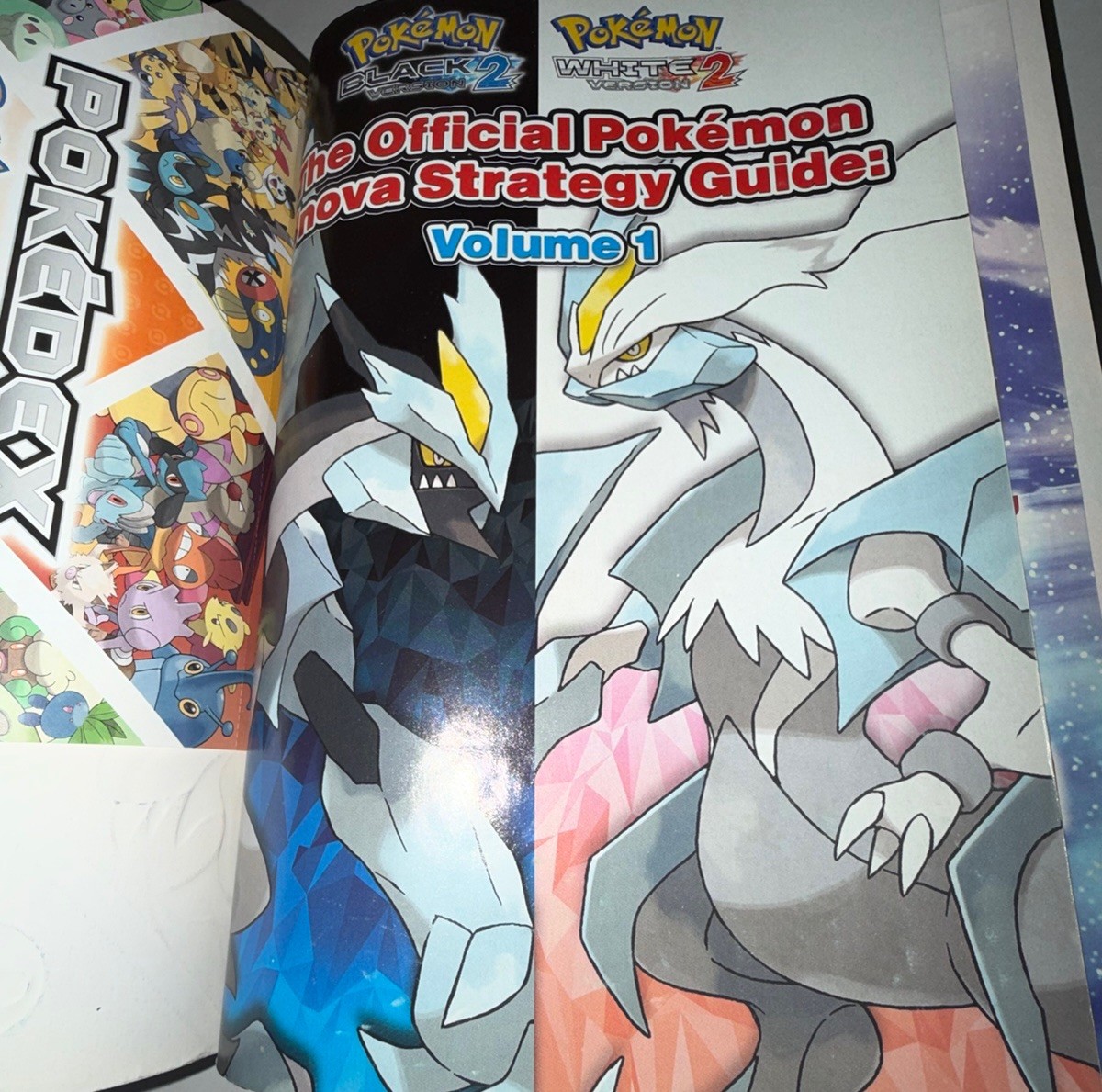 Official POKEMON Black and White Strategy Guide Volume With All Posters Lot Of 3