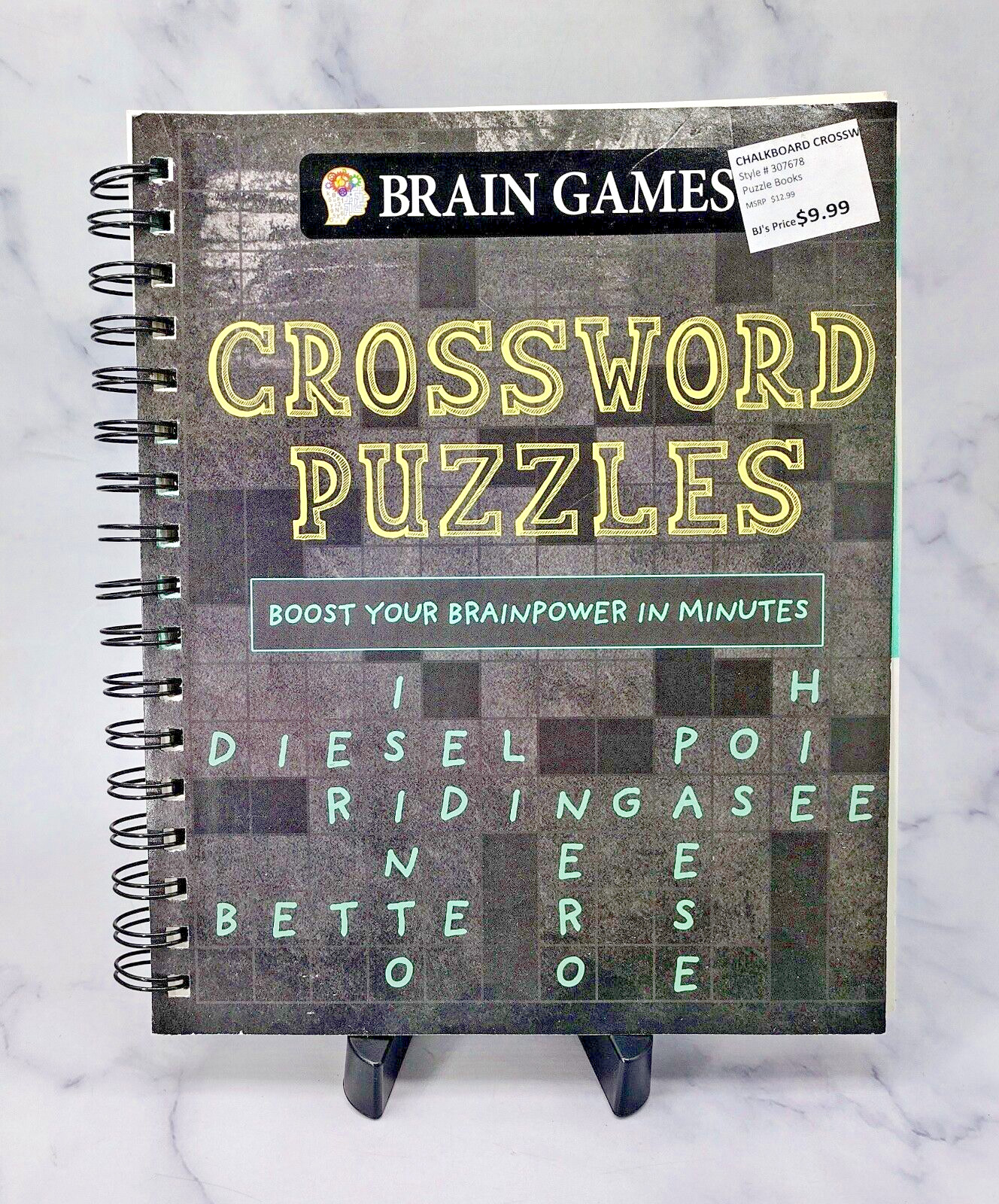 Brain Games Ser.: Brain Games – Crossword Puzzles (Chalkboard #2) 2021 Paperback