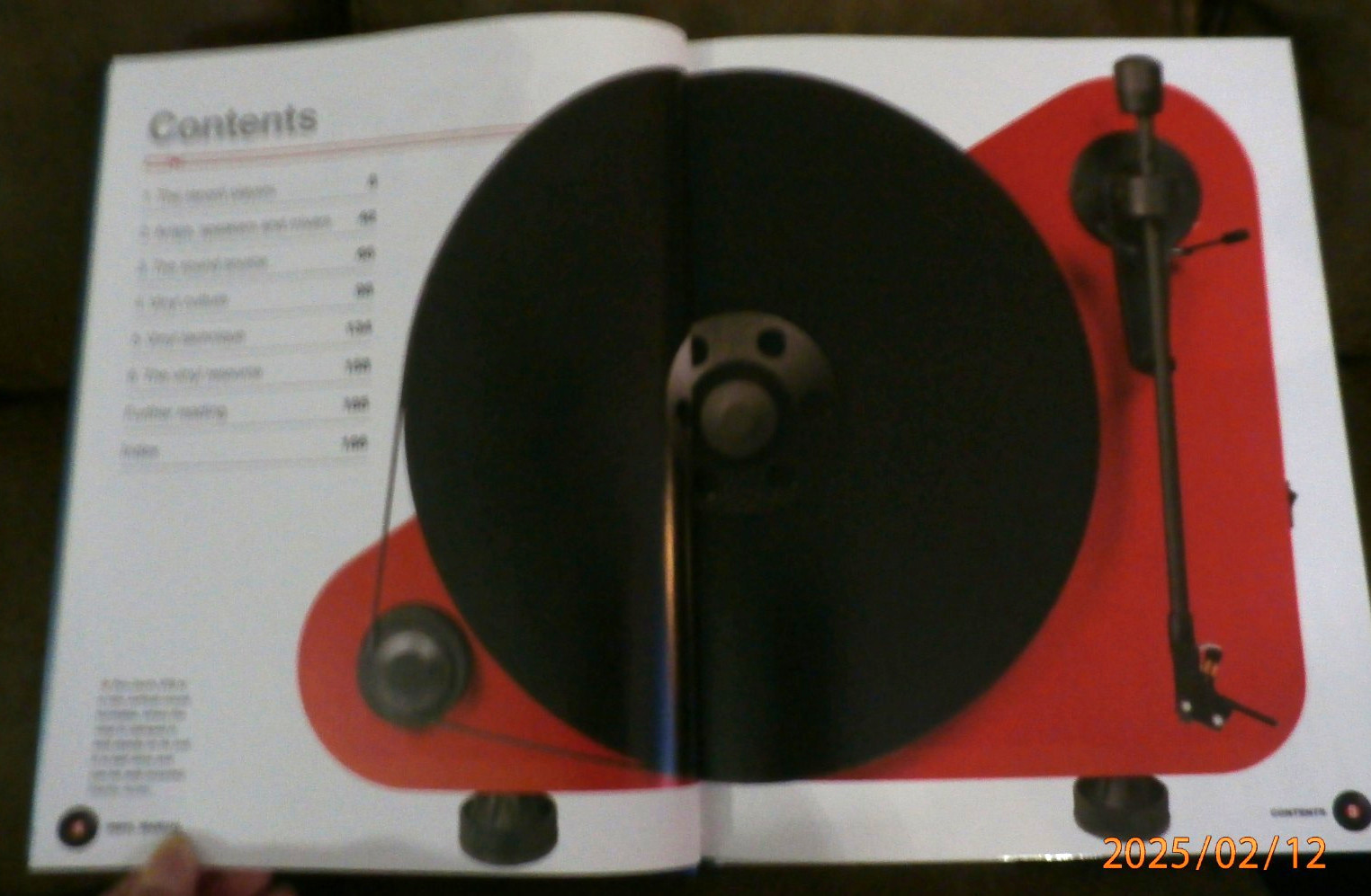 VINYL Owners Workshop Manual by Matt Anniss and Patrick Fuller (NEW) 188 Pages