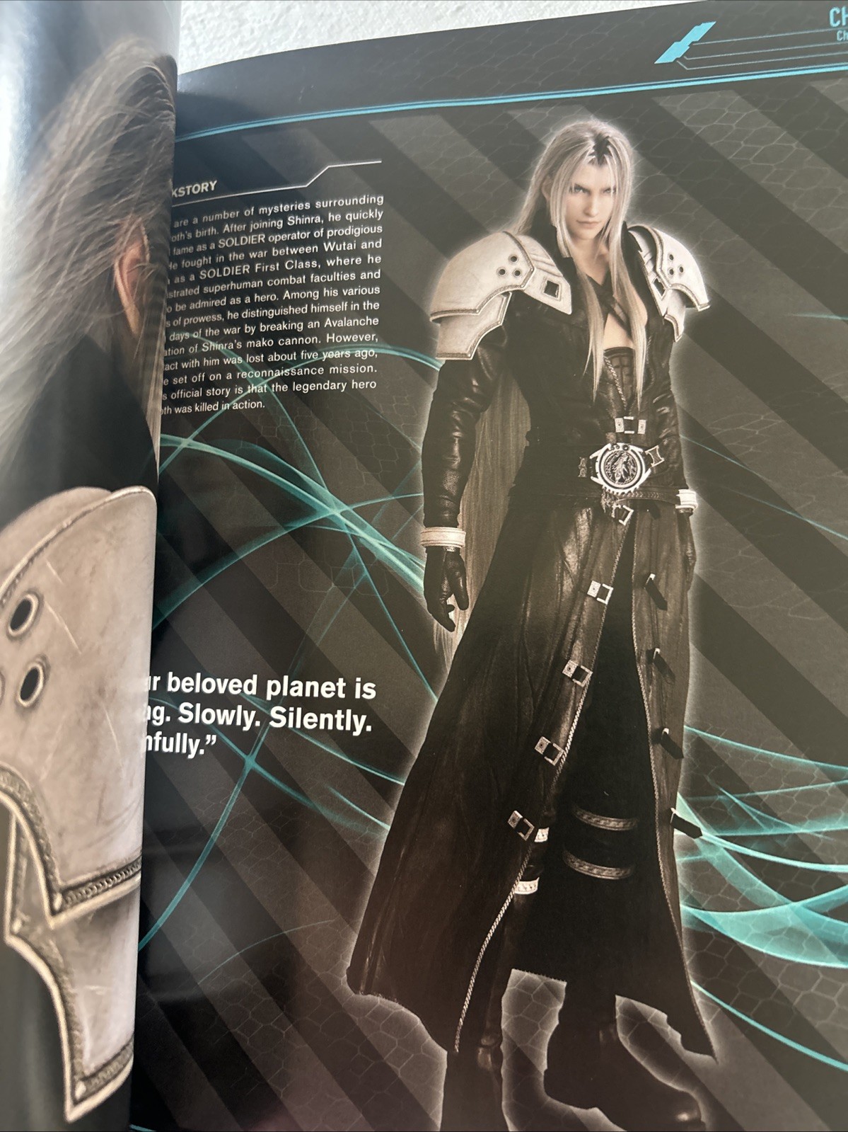 Final Fantasy VII Remake World Preview Hardback Art Book Br6