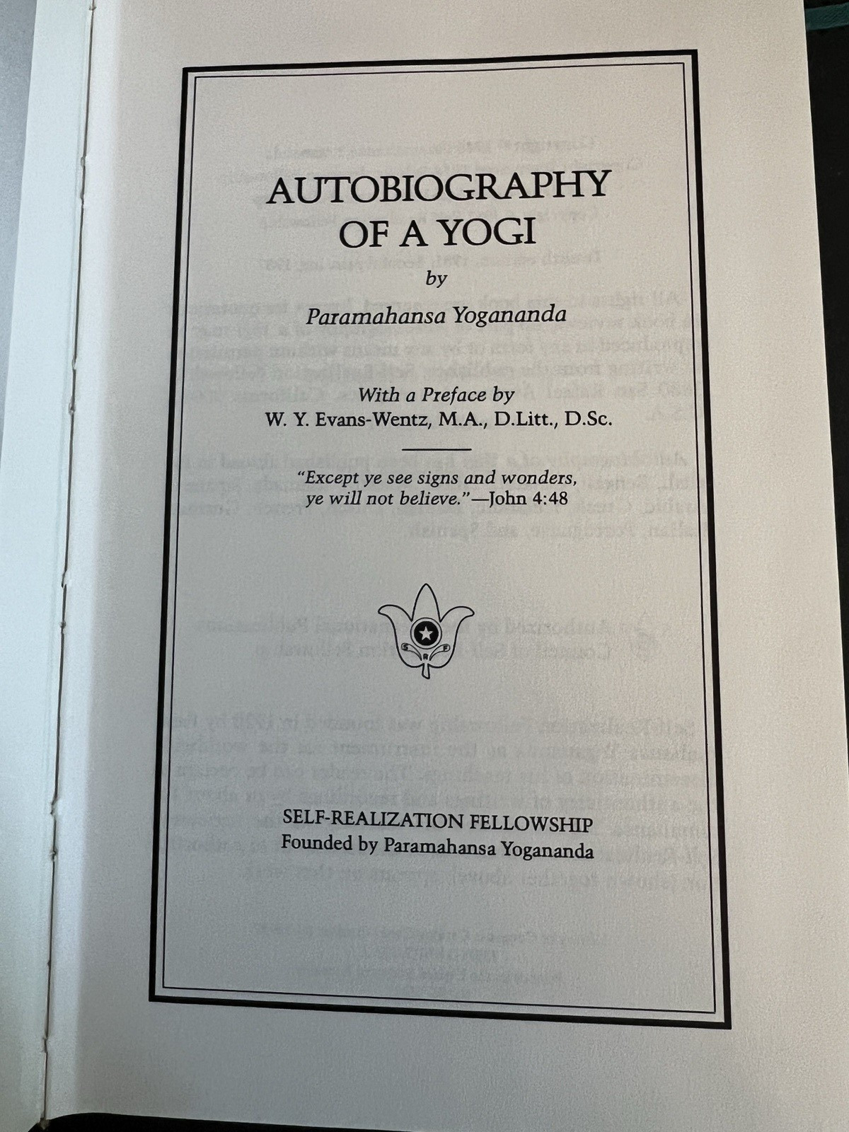Autobiography of a Yogi 1987 Faux Leather HC Paramahansa Yogananda Deluxe Ed