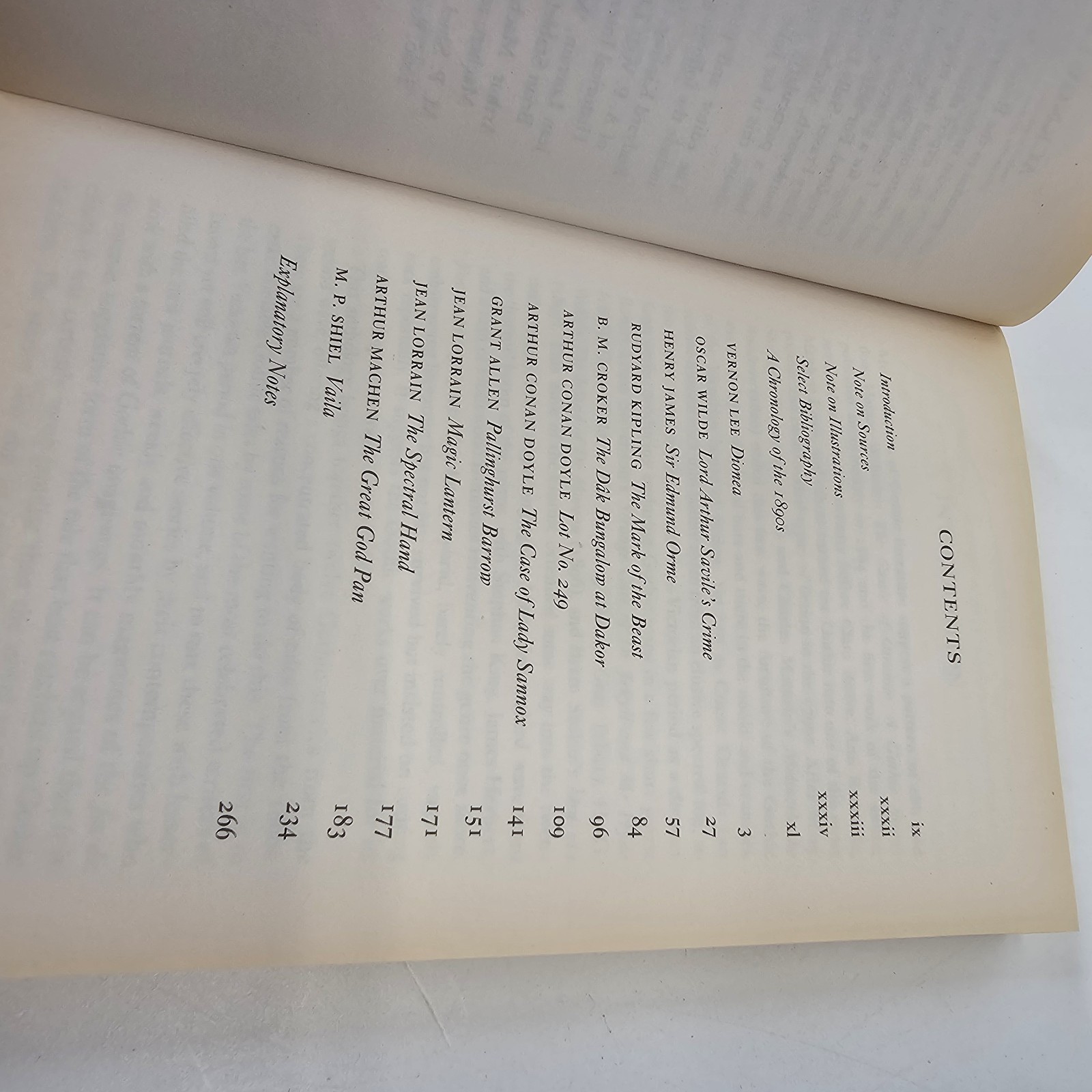 Late Victorian Gothic Tales (Oxford World’s Classics) Paperback Library Book