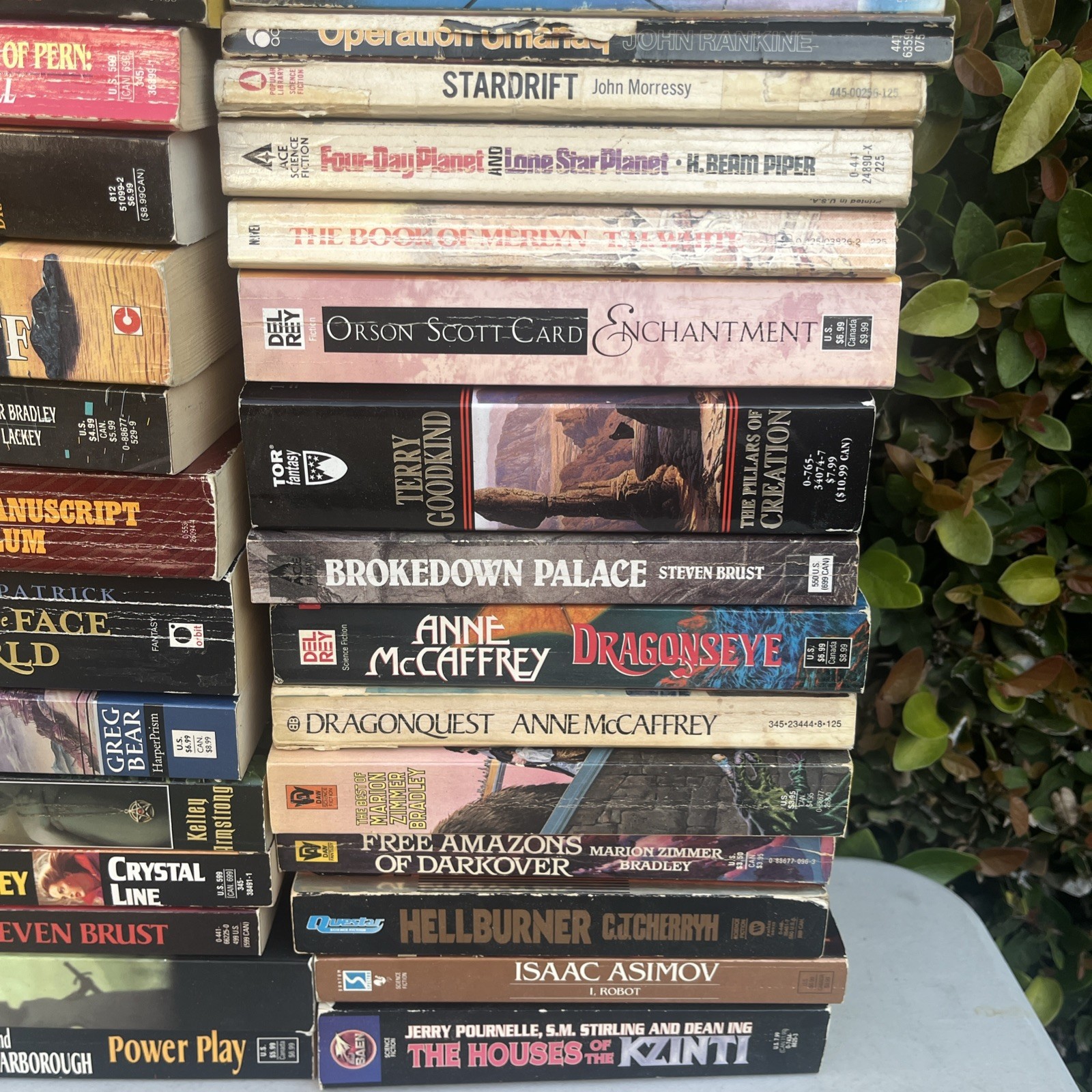 HUGE 122 BOOK LOT Vintage/Modern Mix Sci-Fi Fantasy Paperback Science Fiction