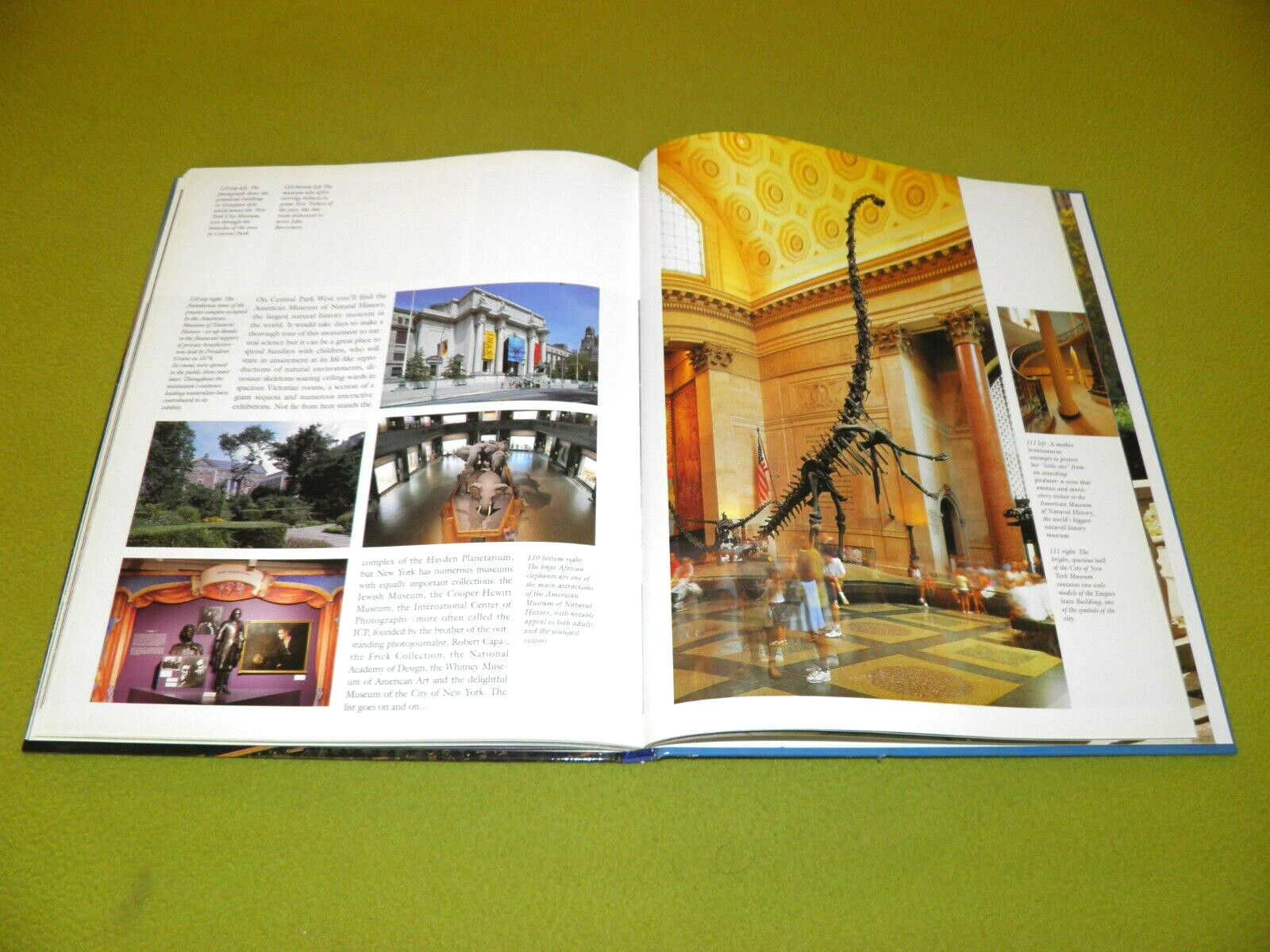 New York – Beautiful Photographs – 136 Pages 1997 USA Book Hardcover Twin Towers