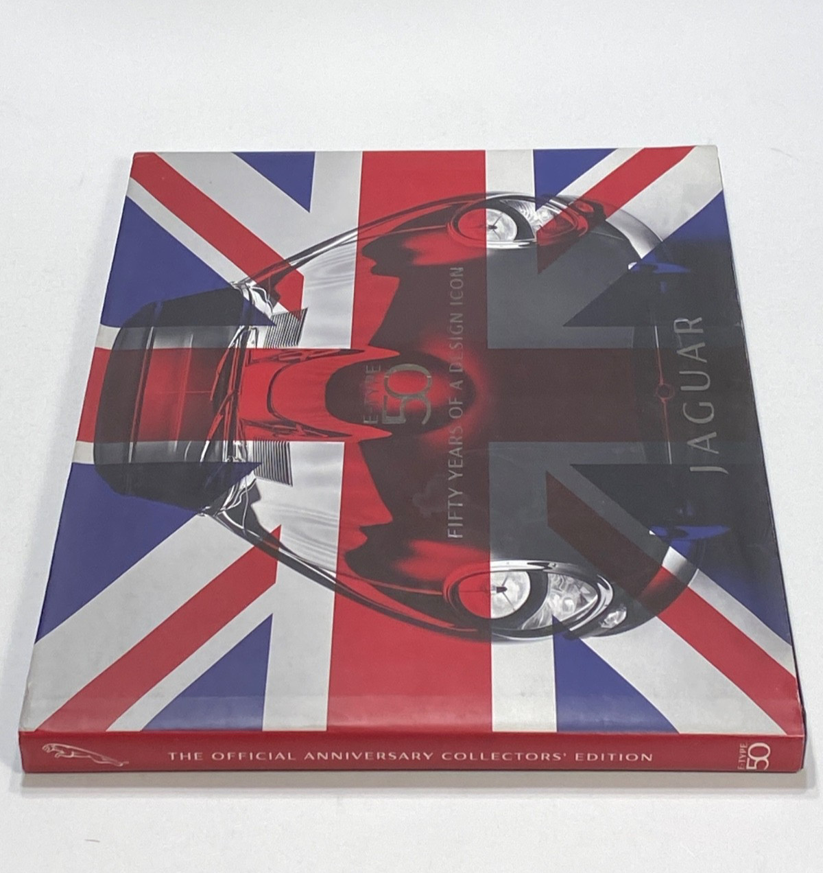 Jaguar E-Type: Fifty Years Of a Design Icon, Anniversary Collector Edition *Read