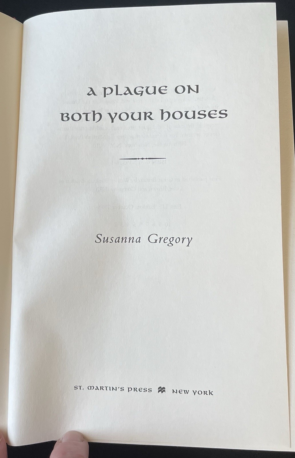 A Plague on Both Your Houses by Susanna Gregory—1st US Ed/1998—HC/DJ/Mylar—VG