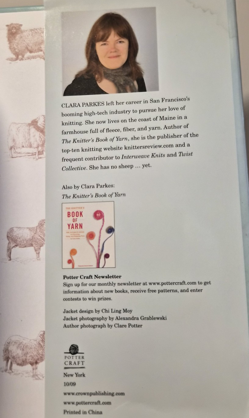 The Knitter’s Book of Wool: Clara Parkes HC/Good+ (see photos:)