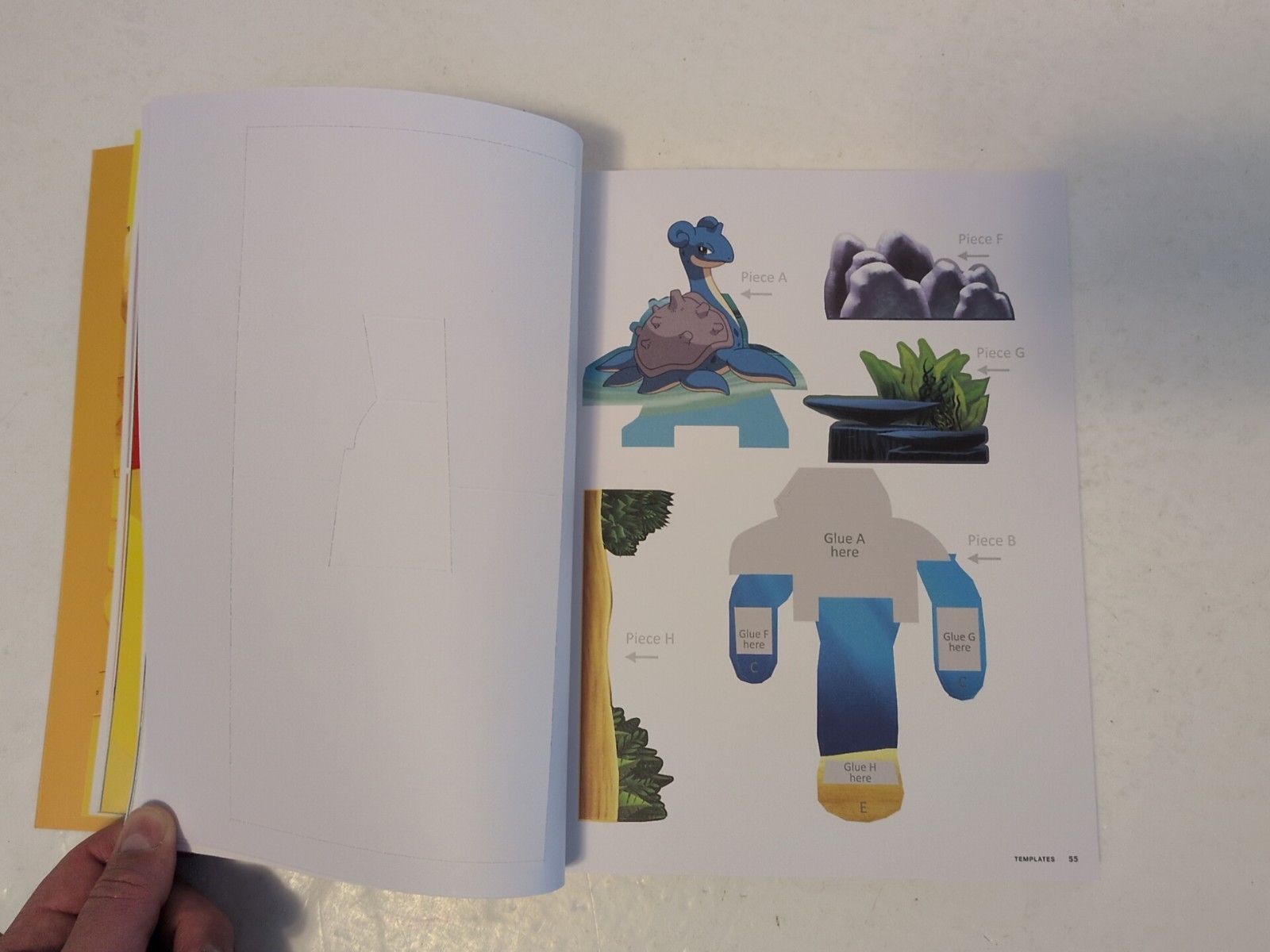 Pokemon Amazing Paper Crafts Paperback Book Matthew Reinhart Official Licensed