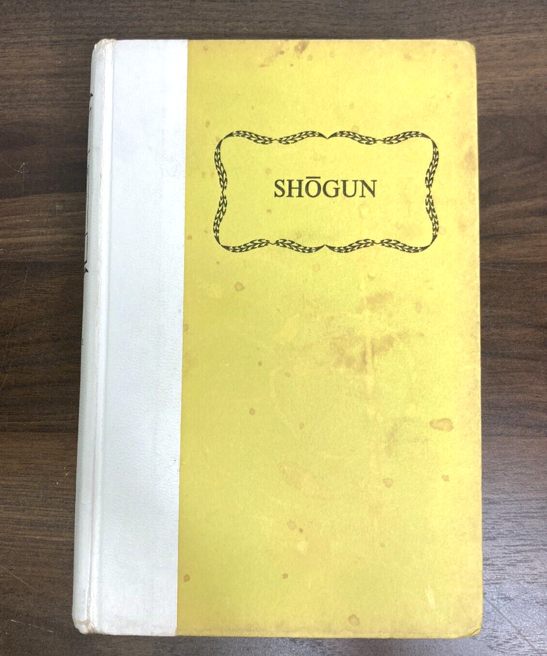 SHOGUN A Novel of Japan Volume 1 James Clavell 1975 VTG Yellow Hardcover Book