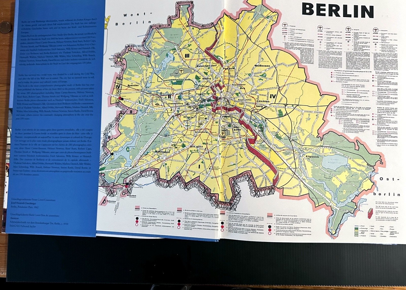 Berlin. Portrait of a City by Taschen (2007, Hardcover)