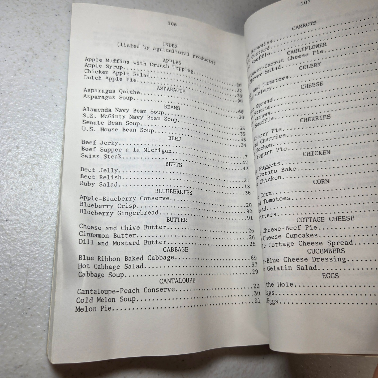 More Michigan Cooking and Other Things Carole Eberly 1st Ed 1981 Fayette Detroit