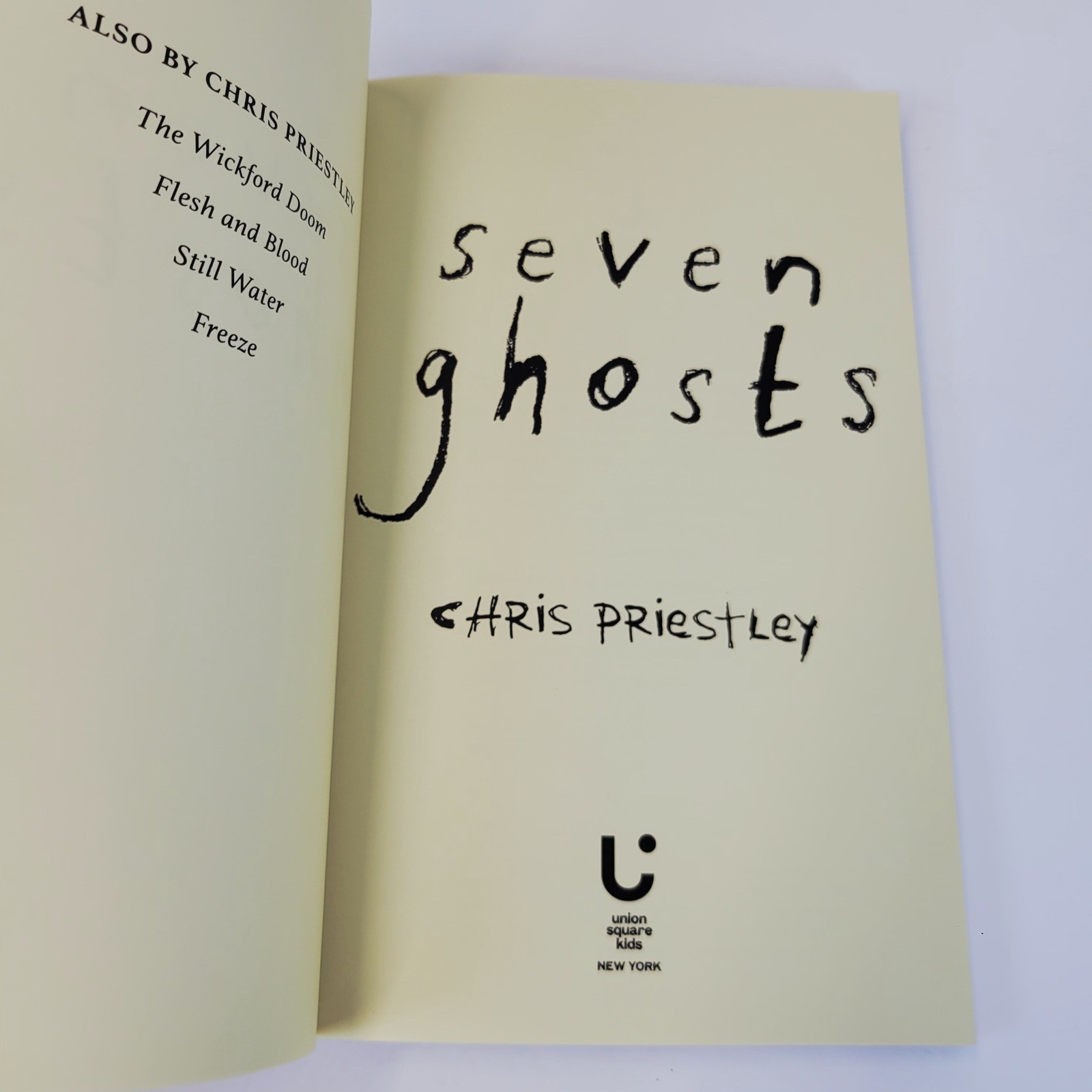 Seven Ghosts Book Kids Book Dyslexia Friendly Horror Union Square Kids