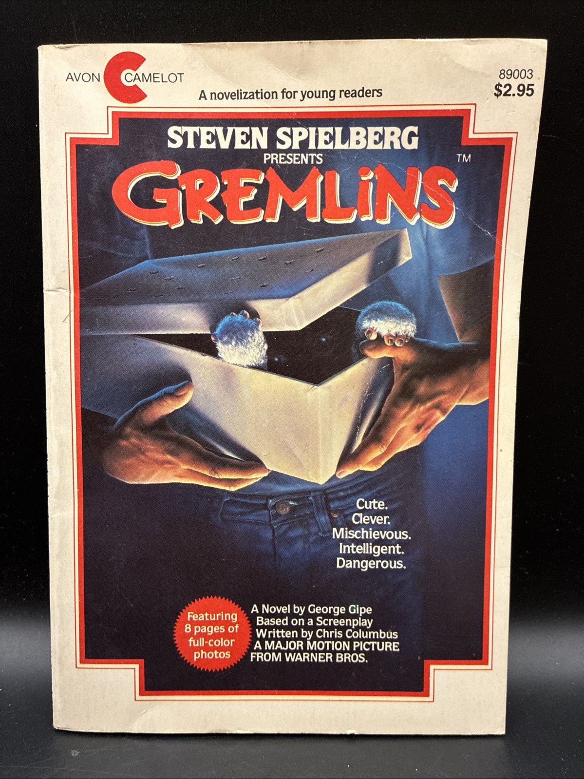 1984 Steven Spielberg Presents GREMLINS 1st Printing Ed Avon Camelot Paperback