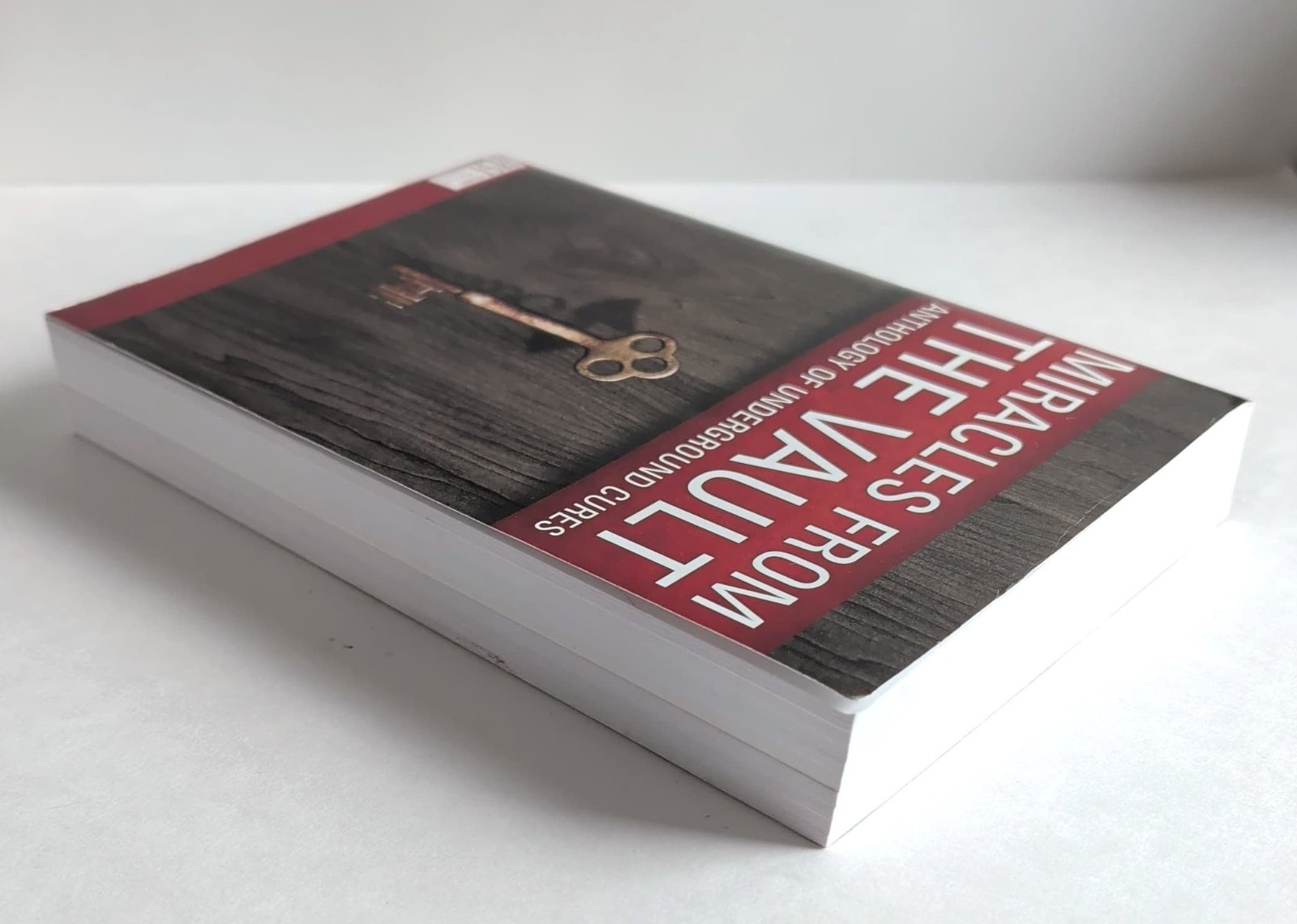 Jenny Thompson Miracles from the Vault Anthology of Underground Cures VERY GOOD