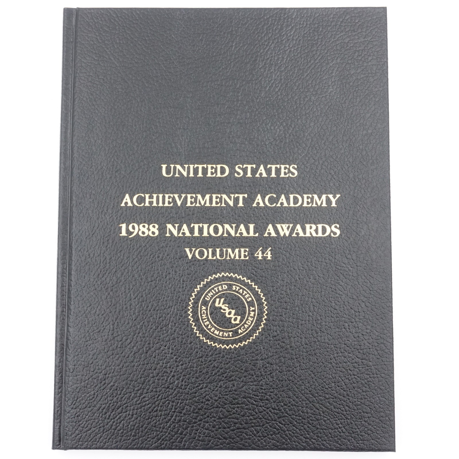 1988 Unites States Achievement Academy Vol 44 National Awards HB VGUC