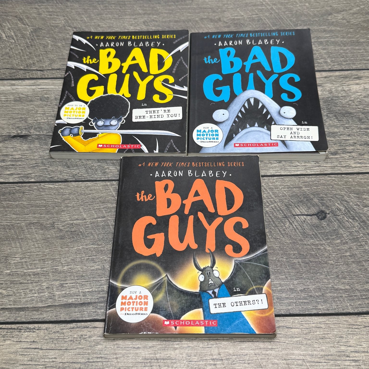 Lot of 10 The Bad Guys Paperback Books Aaron Blabey Scholastic #1,2,4,10-16