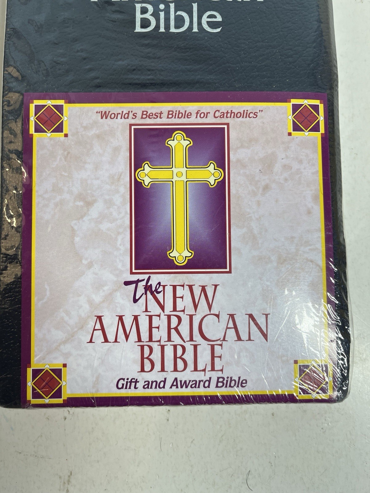 THE NEW AMERICAN BIBLE Official Catholic Bible By World Catholic Press BRAND NEW