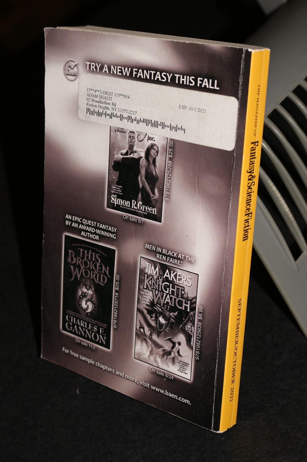 FANTASY & SCIENCE FICTION BOOK