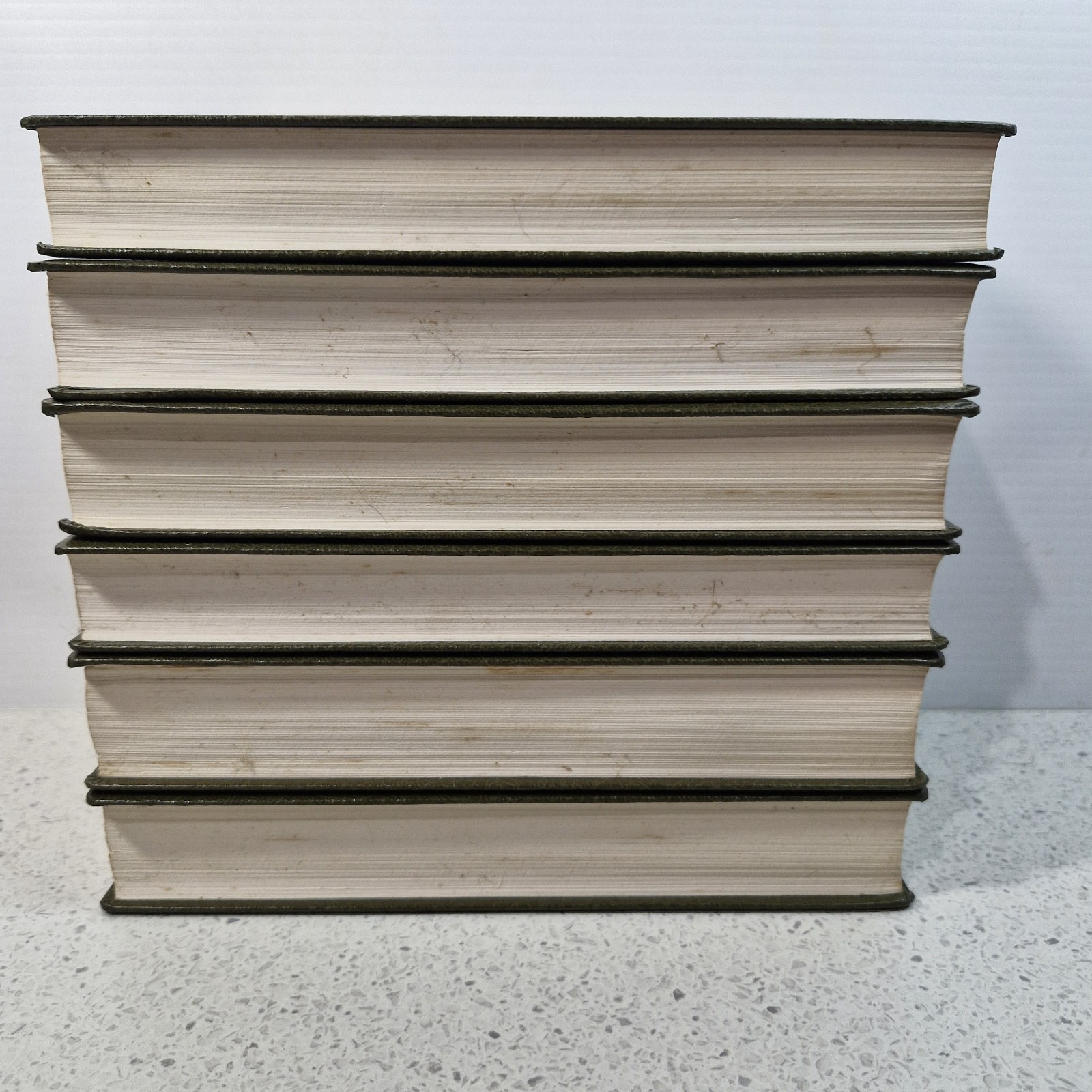 Daphne Du Maurier x6 Novel Collectable Hardcover Heron Vintage Embossed Gold Lot