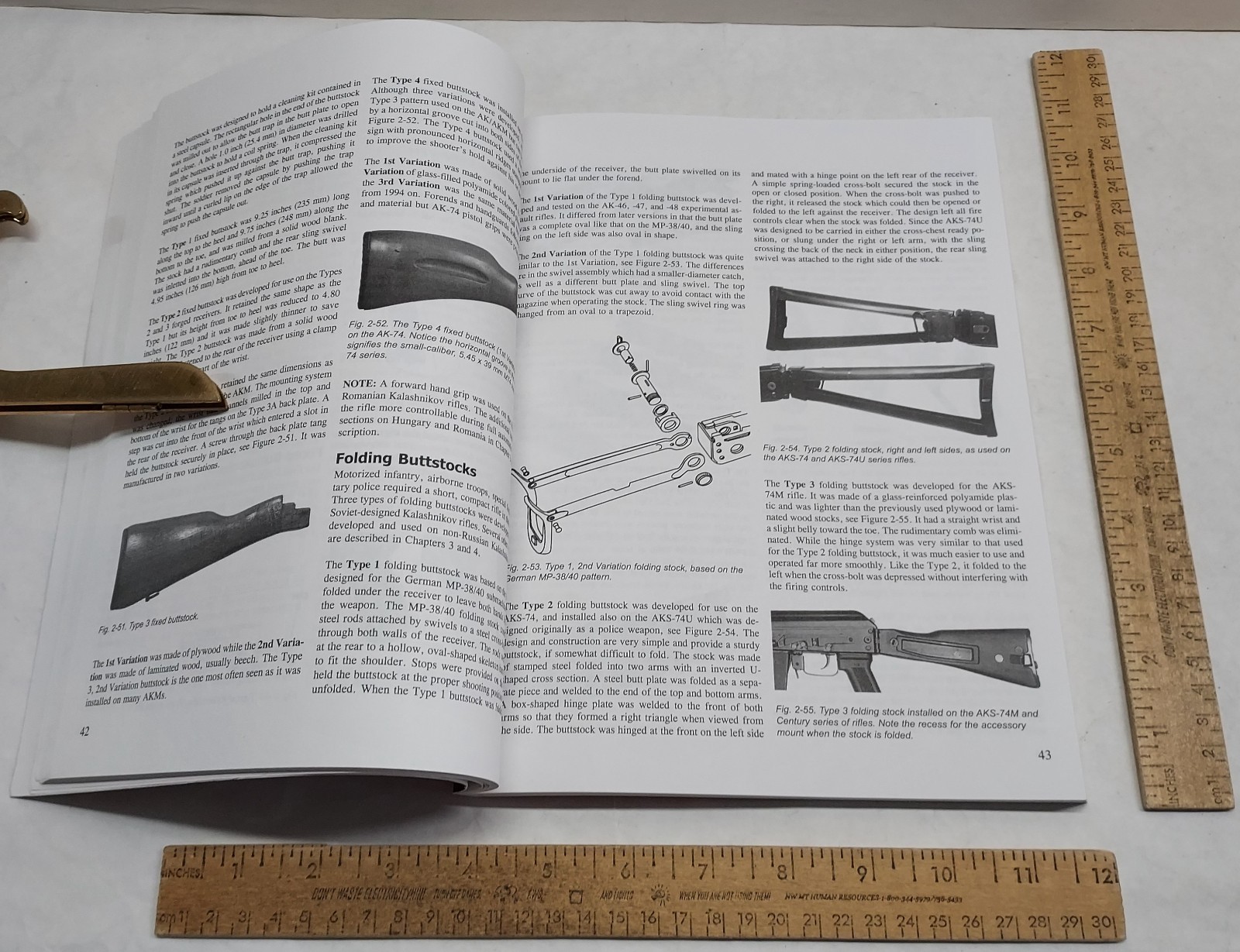KALASHNIKOV RIFLES and Their Variations – Joe Poyer – paperback BOOK