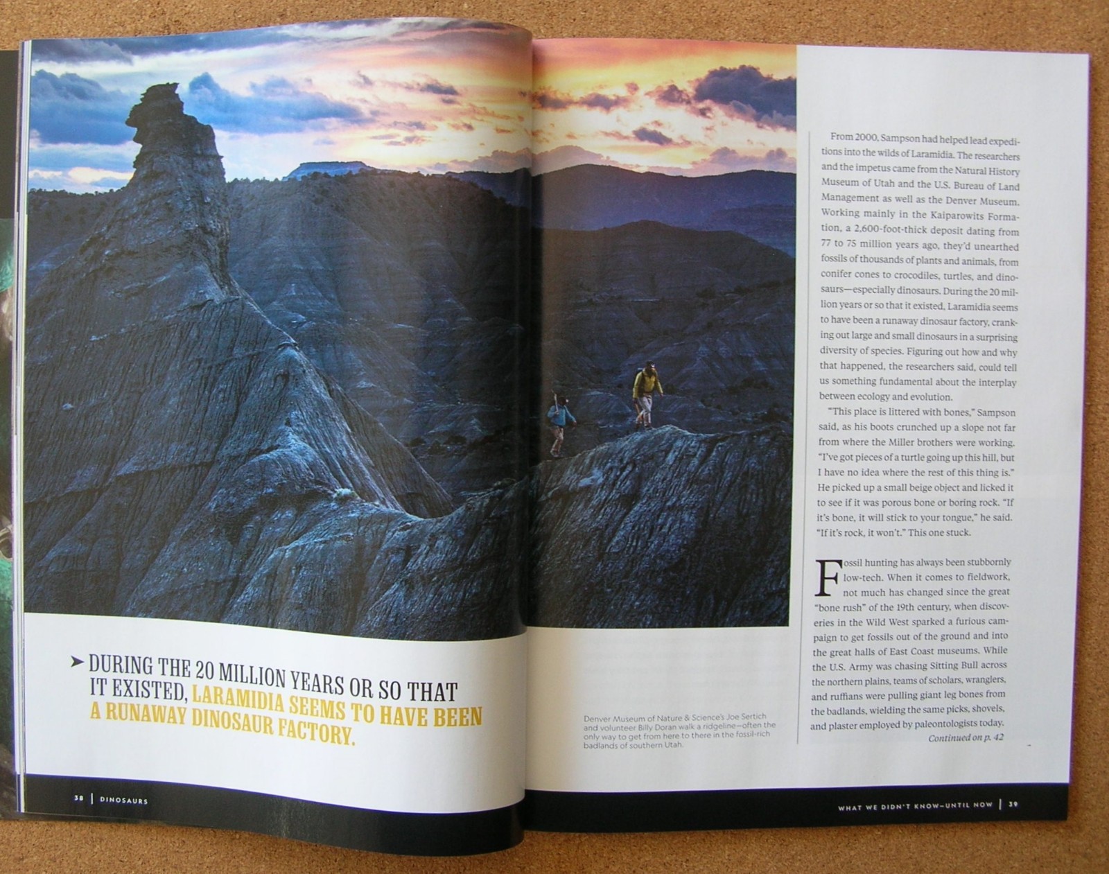 National Geographic DINOSAURS: A New Look at the Prehistoric Icons