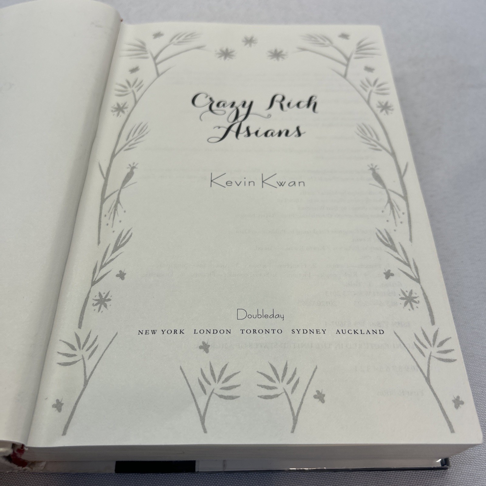 Crazy Rich Asians by Kevin Kwan HC DJ 2013 1st Ed