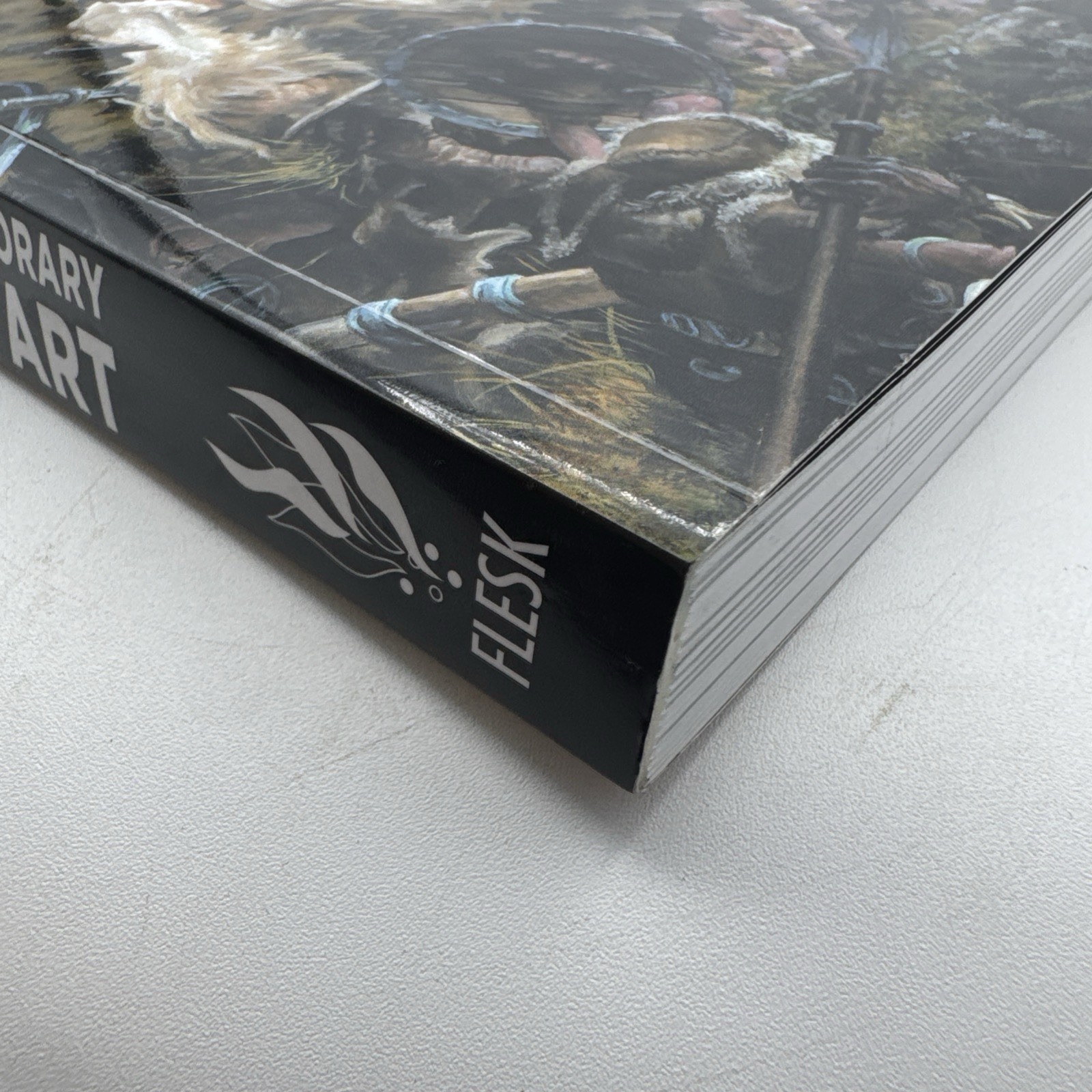 Spectrum 25: The Best in Contemporary Fantastic Art, Soft Cover Very Good Book