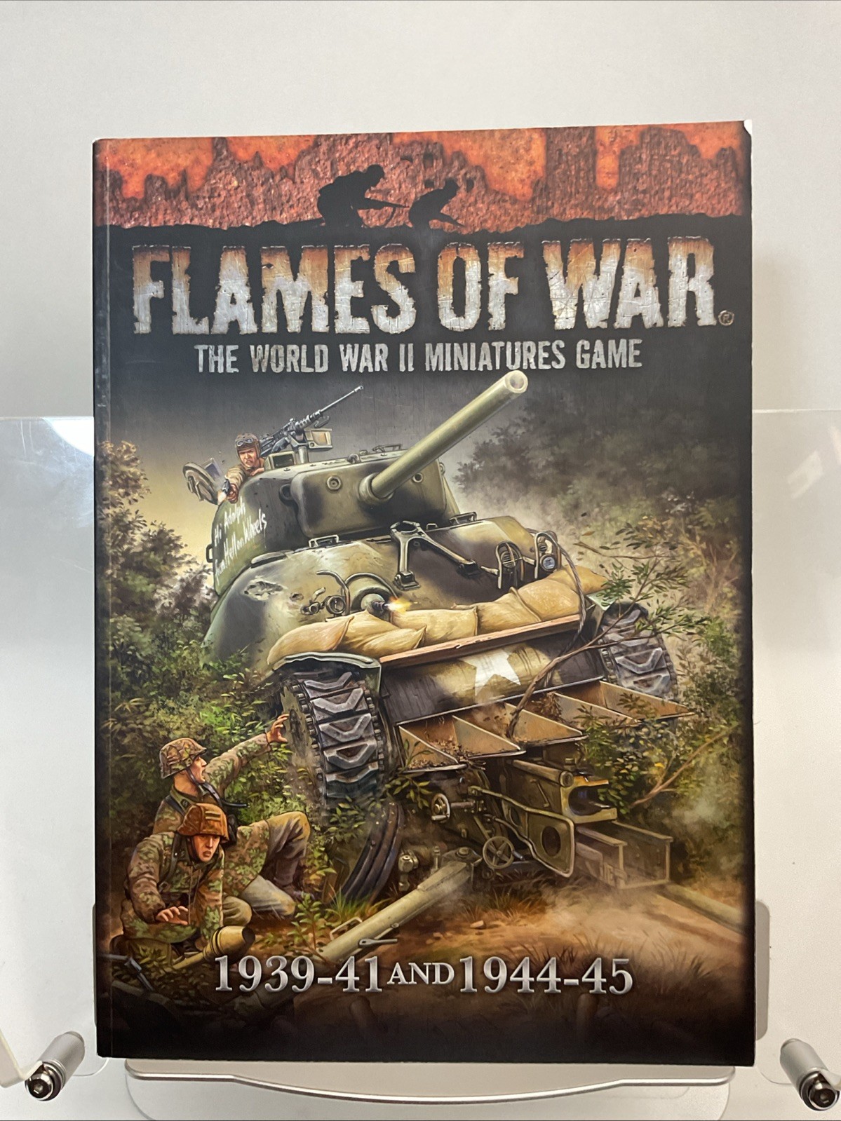 Flames Of War: 1939-41 and 1944-45 rulebook (108 pages) Paperback