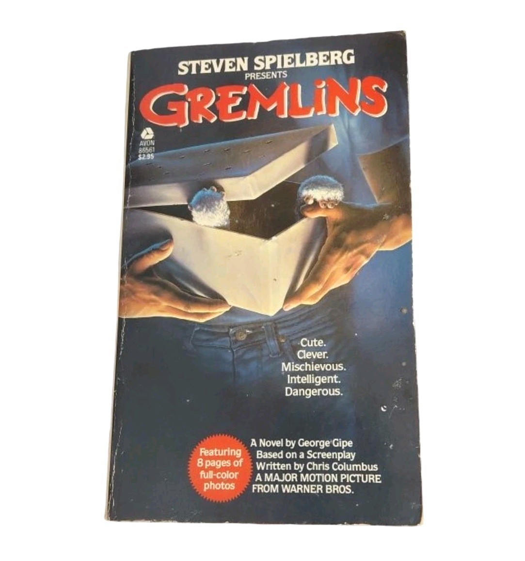 Gremlins by George Gipe 1984 1st Avon Printing 16-page Movie Tie-in photos