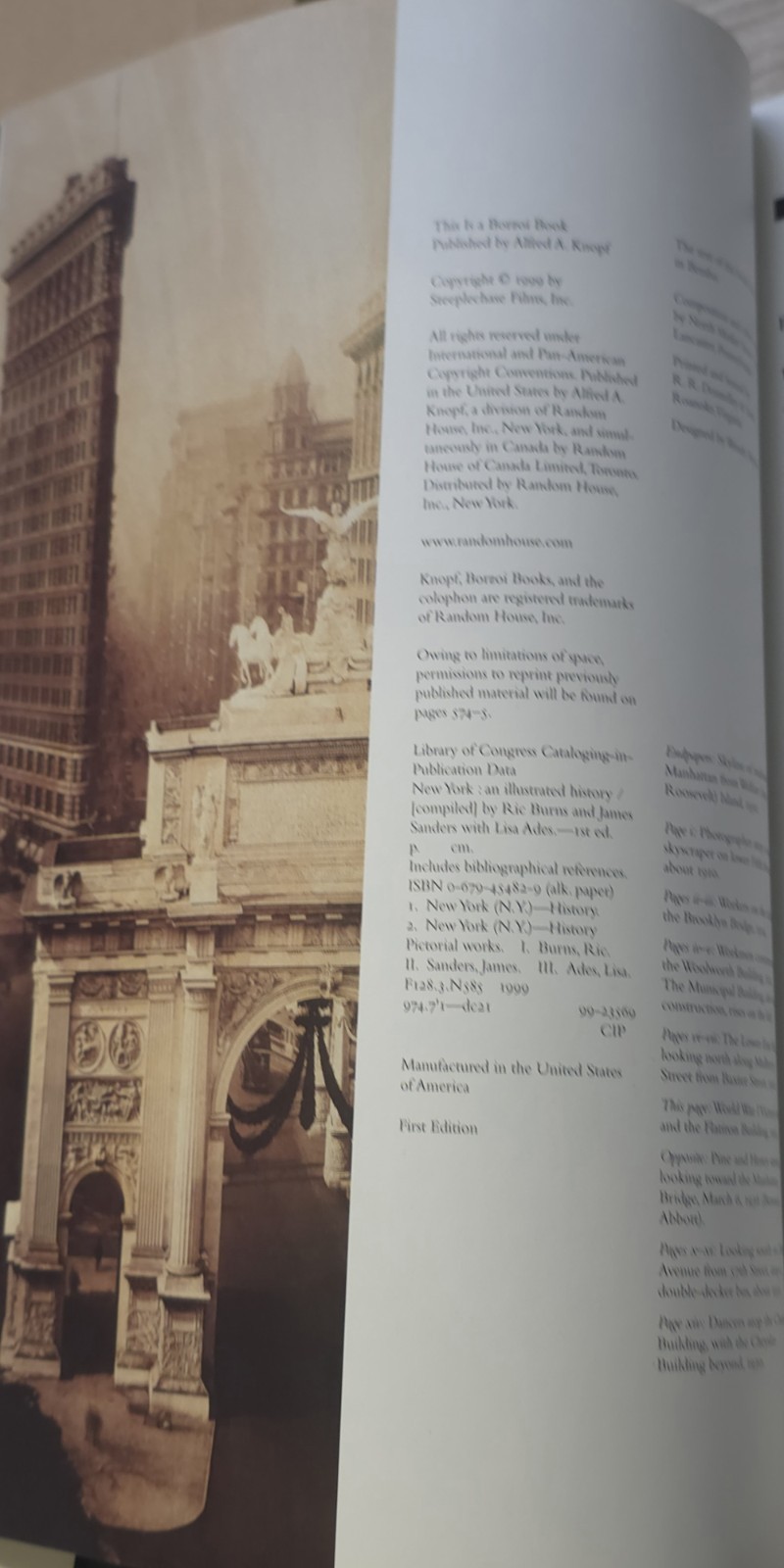 New York: An Illustrated History – Hardcover, by Ric Burns; James – Like New