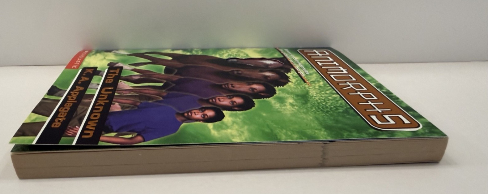 Animorphs #14 The Unknown -with all 50 flip back stickers- KA Applegate ppb 1998