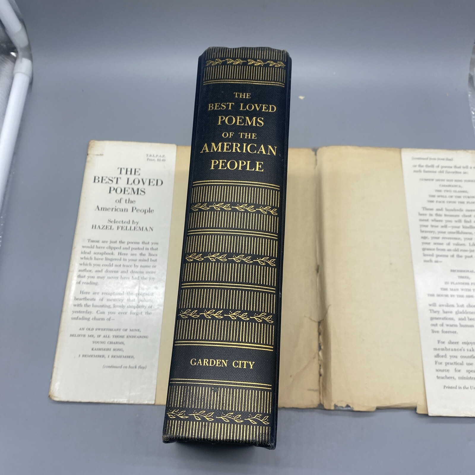 The Best Loved Poems Of The American People selected by Hazel Felleman HC 1936