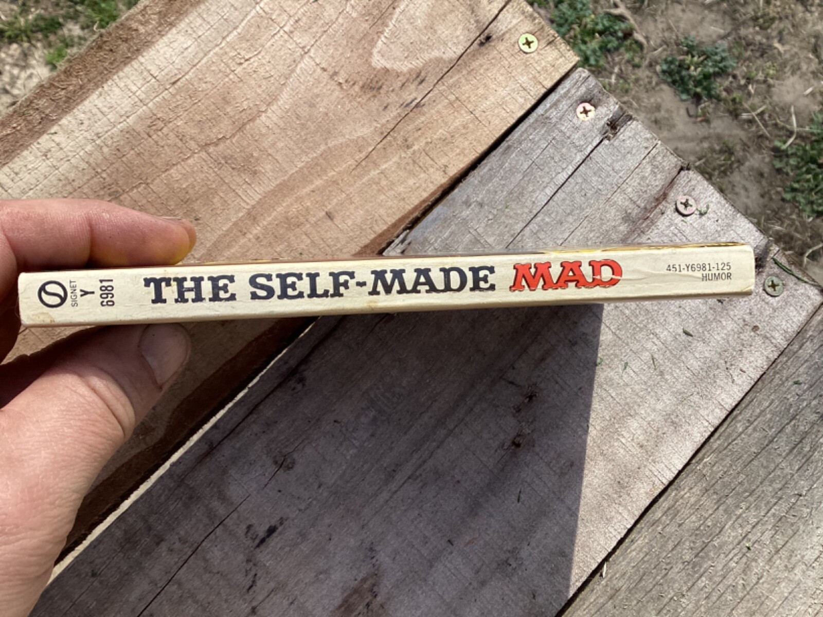 The Self-Made MAD Paperback 12th Printing Signet $1.25 T-451-Y6981 Free Shipping