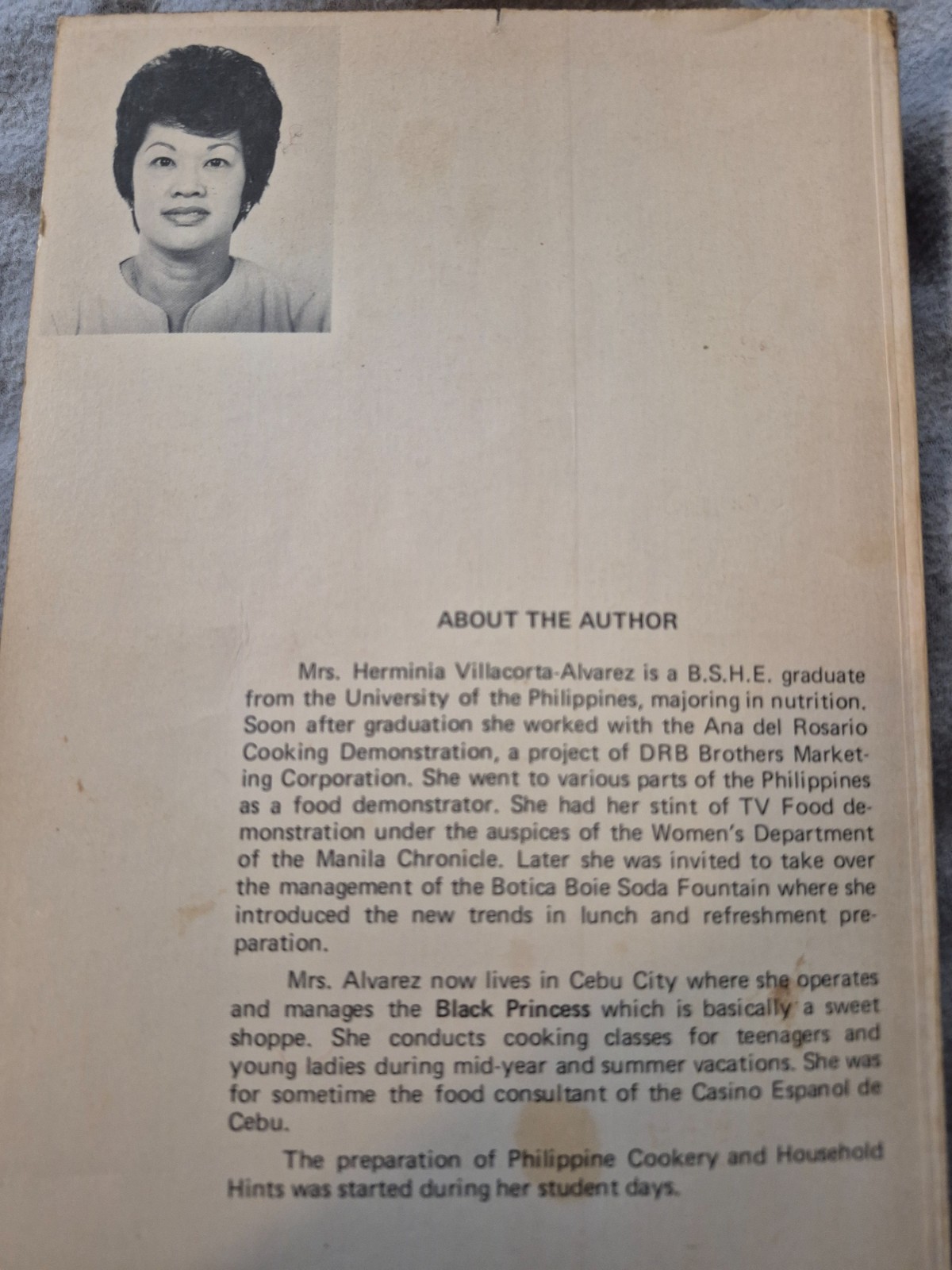 Philippine Cookery and Household Hints by Herminia Villacorta Recipes 1977 RARE