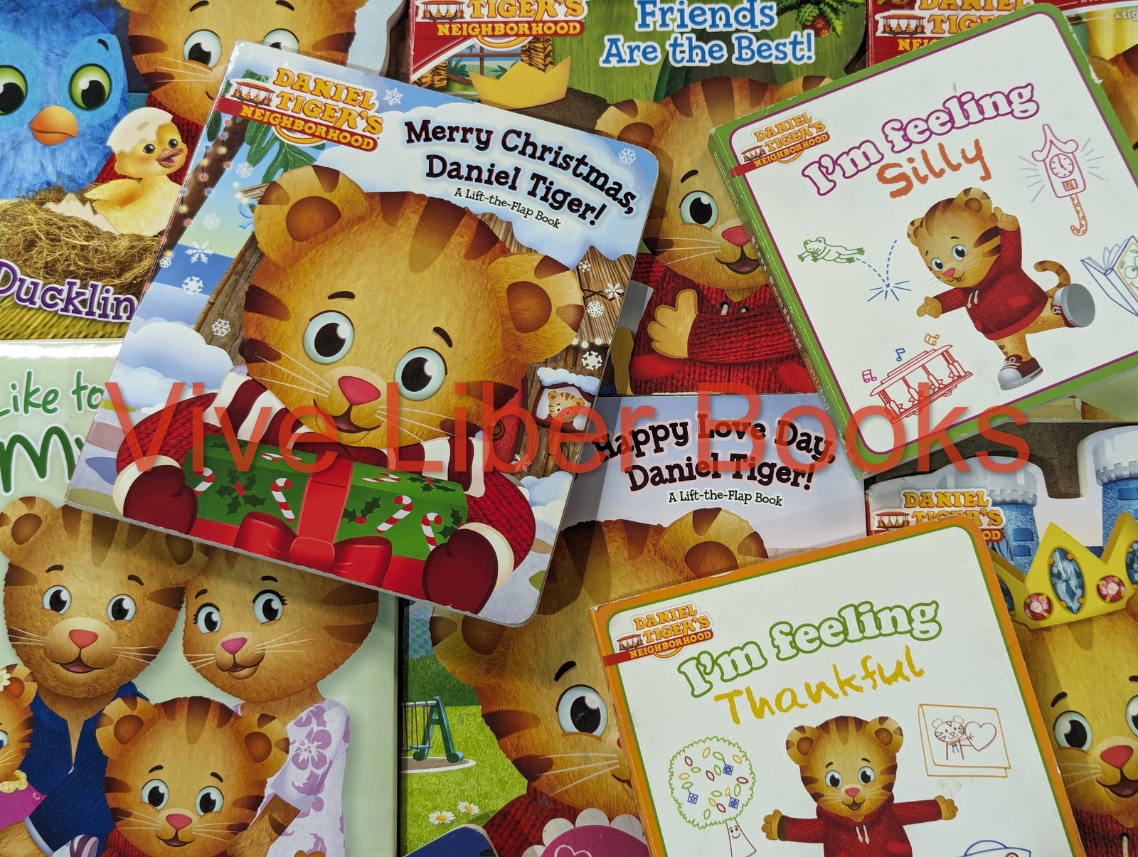 Lot of 10 Daniel Tiger Board Books Lot Random – Children/Kids/Toddlers/Babies