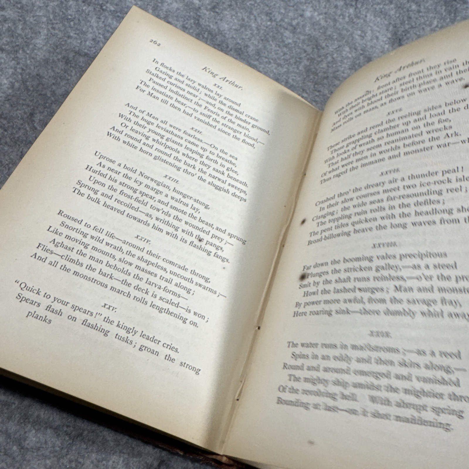 King Arthur. A Poem Revised Edition by Edward Bulwer, Lord Lytton READ!!