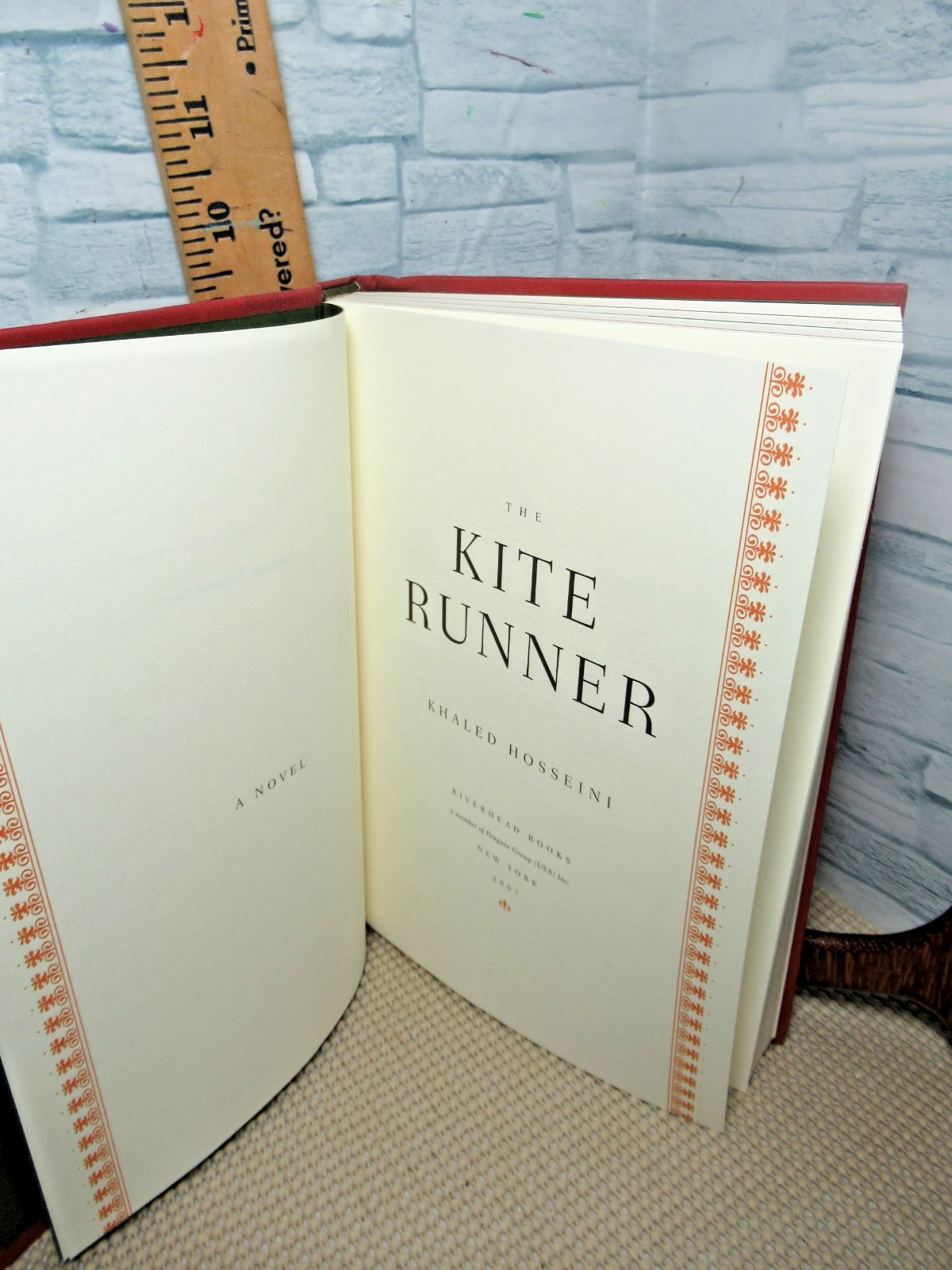 Kite Runner / by Khaled Hosseini / 2007 / Hardcover / Illustrated Edition