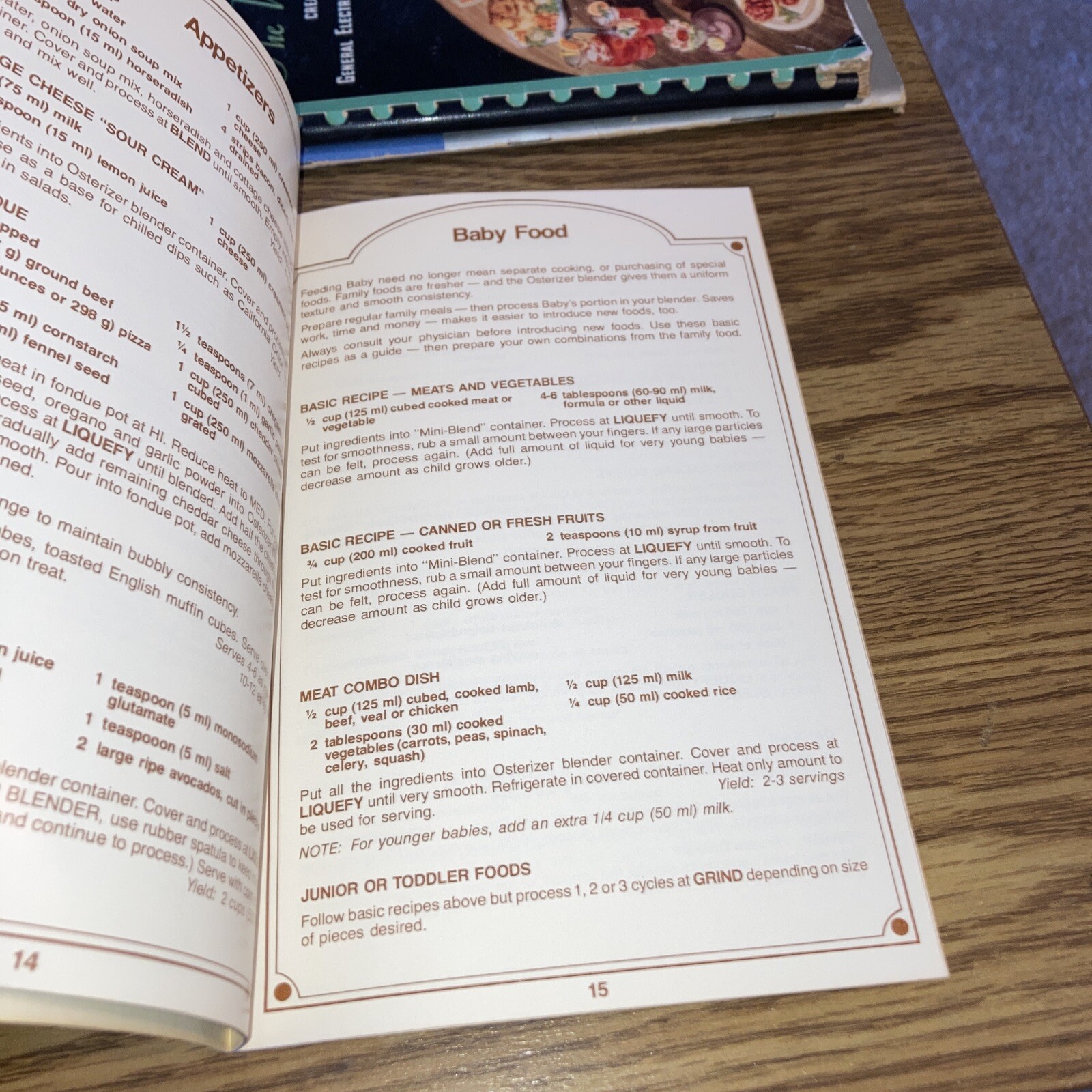 Osterizer Creative Spin Cookery Cookbook 1982 , 35 Pages Sunbeam Oster
