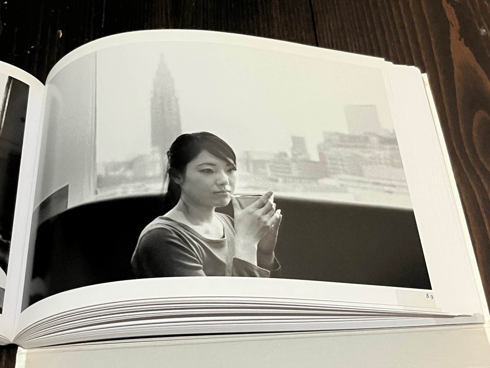 2009 1ST EDITION NOBUYOSHI ARAKI TOKYO ZENRITSUSENGAN JAPAN JAPANESE PHOTO BOOK