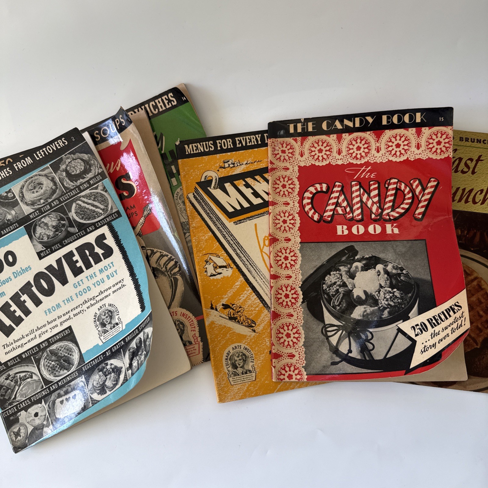 6 Vintage Culinary Arts Institute Chicago Recipe Booklets 1940, 1941, 1942