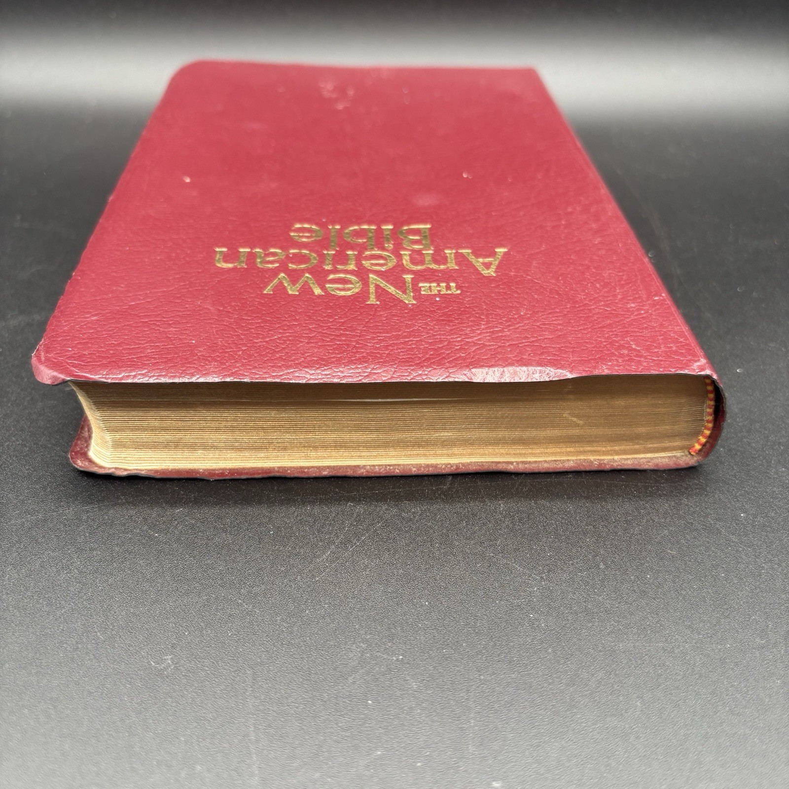 New American Bible Official Catholic Red Letter Edition World Press 2402BG 2000