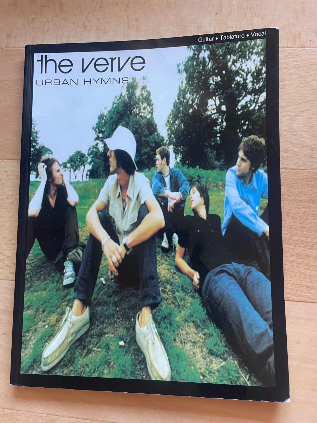THE VERVE URBAN HYMNS. GUITAR, TABLATURE, VOCAL. IMP PUBLICATION. 2001