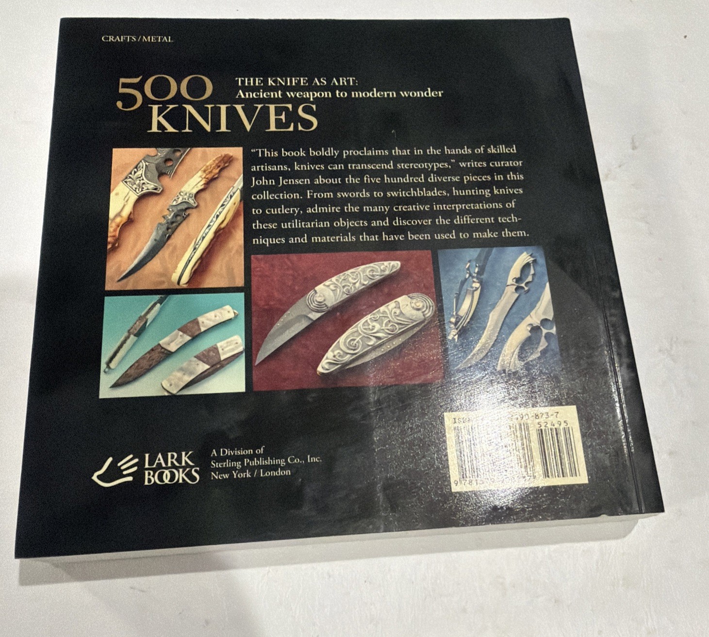 500 KNIVES: CELEBRATING TRADITIONAL & INNOVATIVE DESIGNS By Lark Books 1st Ed.