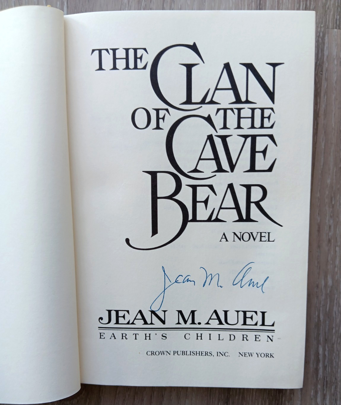 Clan of the Cave Bear Jean M. Auel, First Edition SIGNED 1980