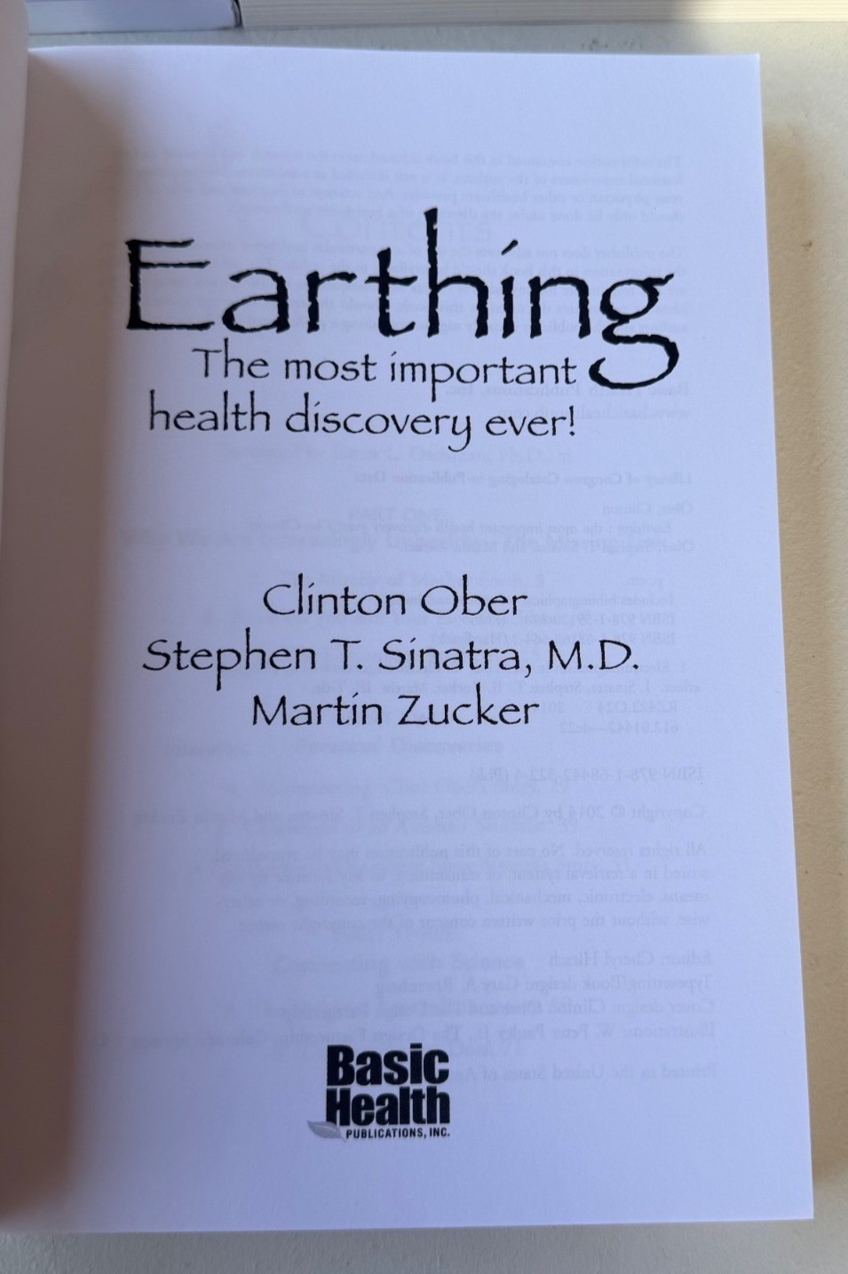 MIXED Set of 3 Paperback Books “Identity, Earthing, Mother Earth Effect” (EUC)