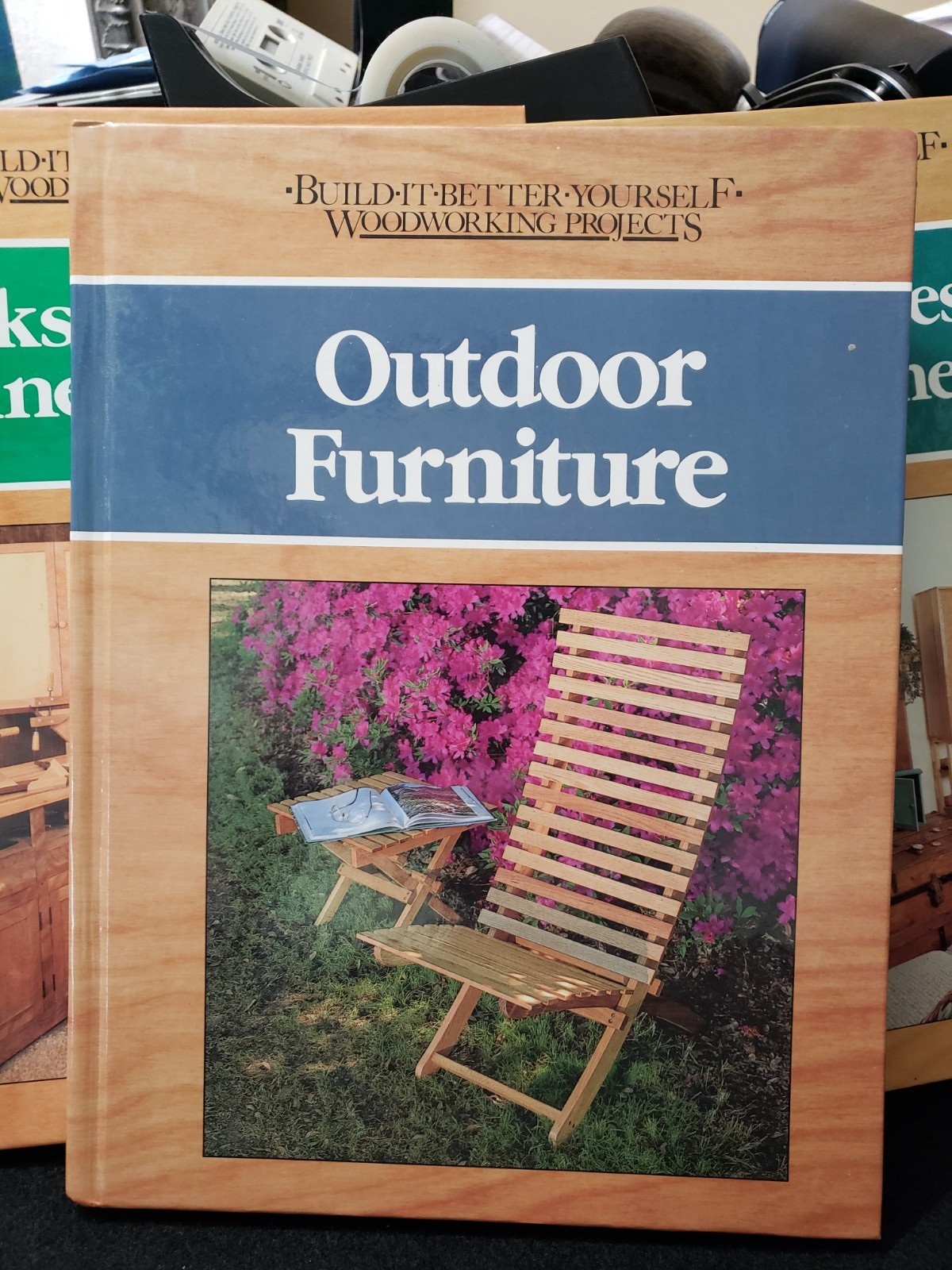 Build It Better Yourself Woodworking Projects – 3 Bks Outdoor Workshop Display