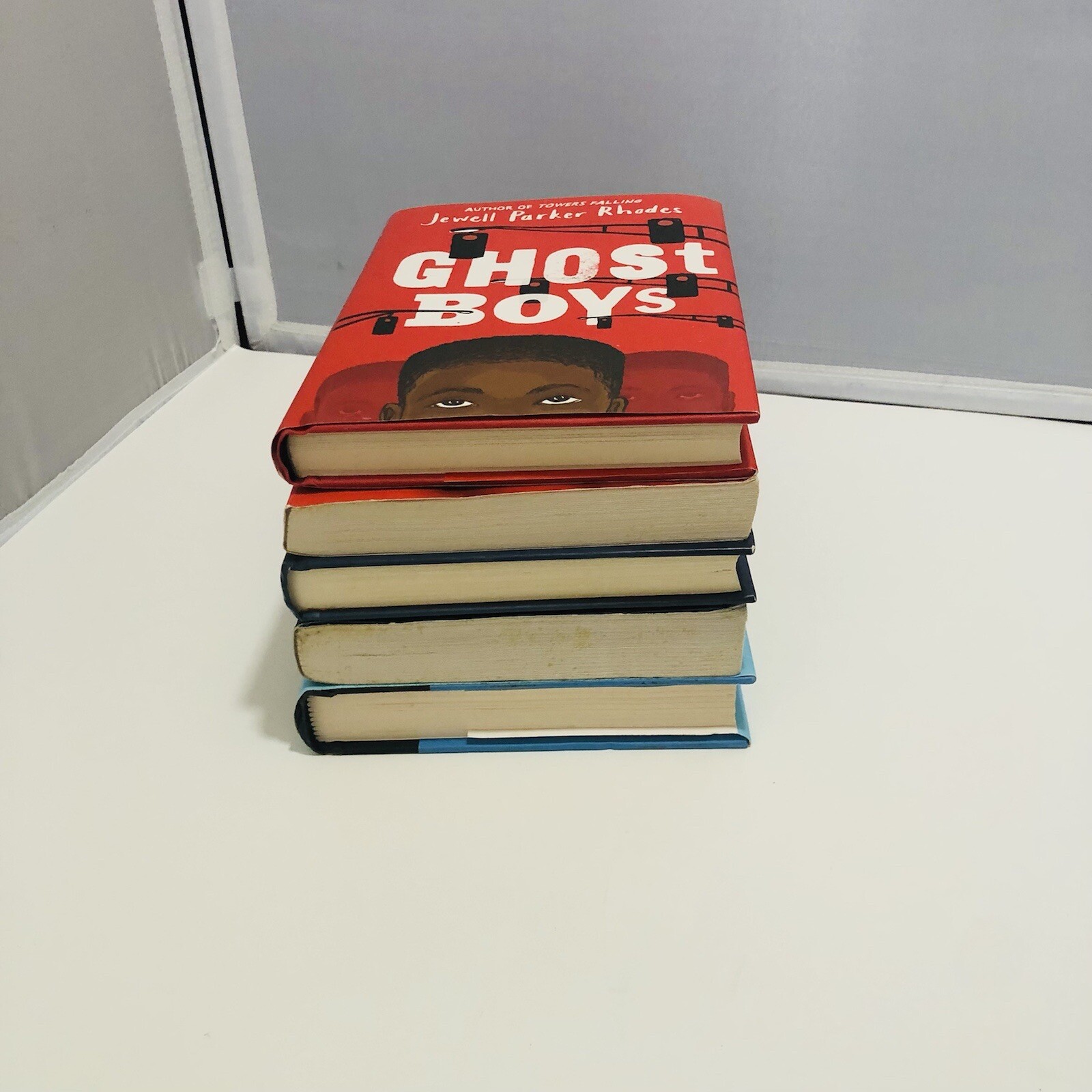 Teen Boys Book Lot Of 5 Fiction Wonder, Ever Lost, Swindle, Bull Rider,Ghost Boy