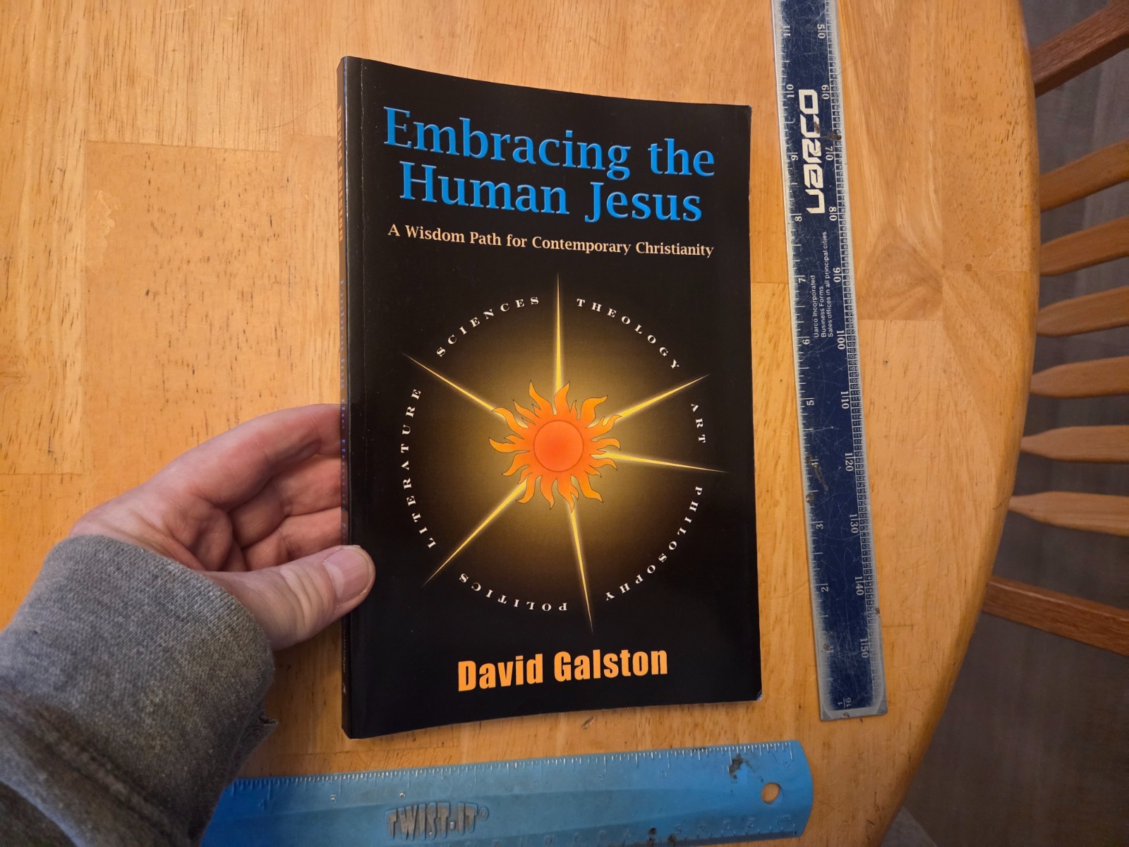 Embracing the Human Jesus : A Wisdom Path for Contemporary Christianity Galston
